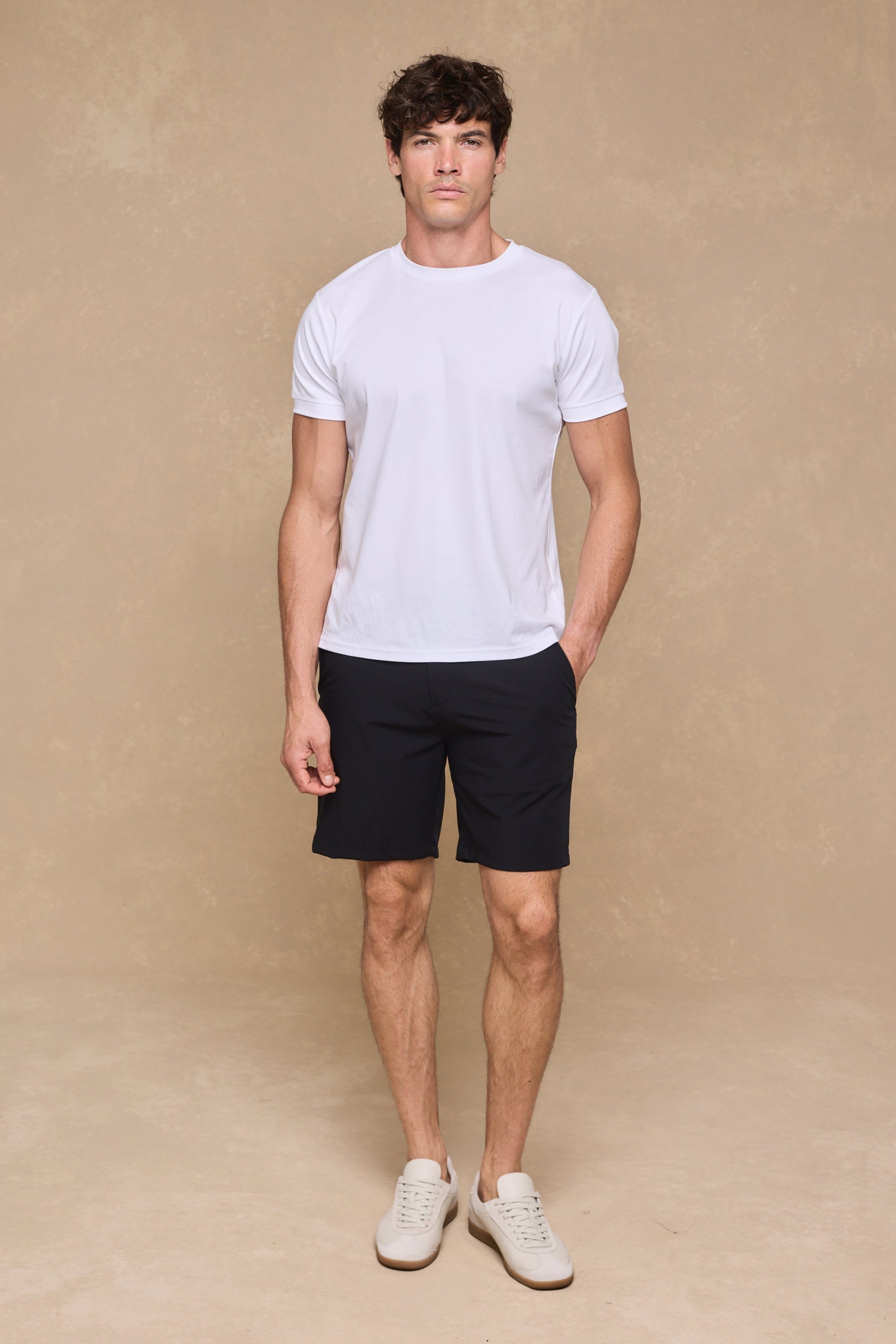 Luiz Hybrid Short - Black