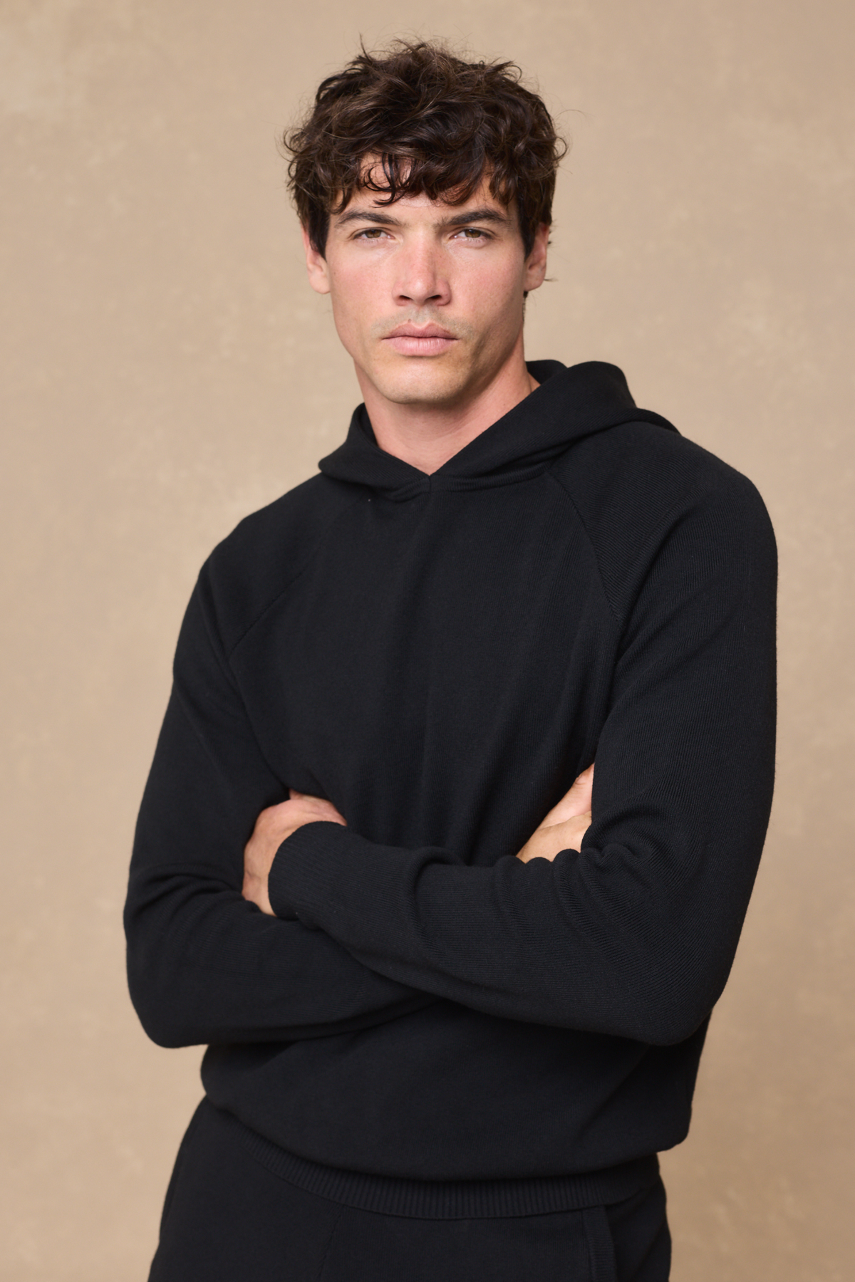 Theo gebreide hoodie - zwart