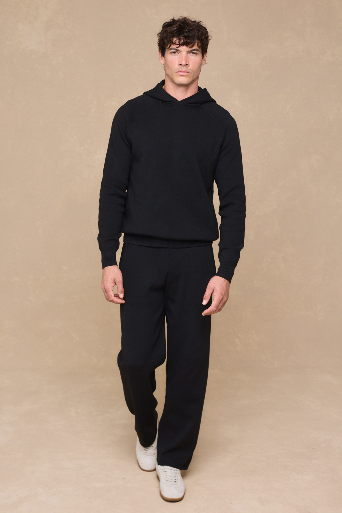 Theo gebreide hoodie - zwart