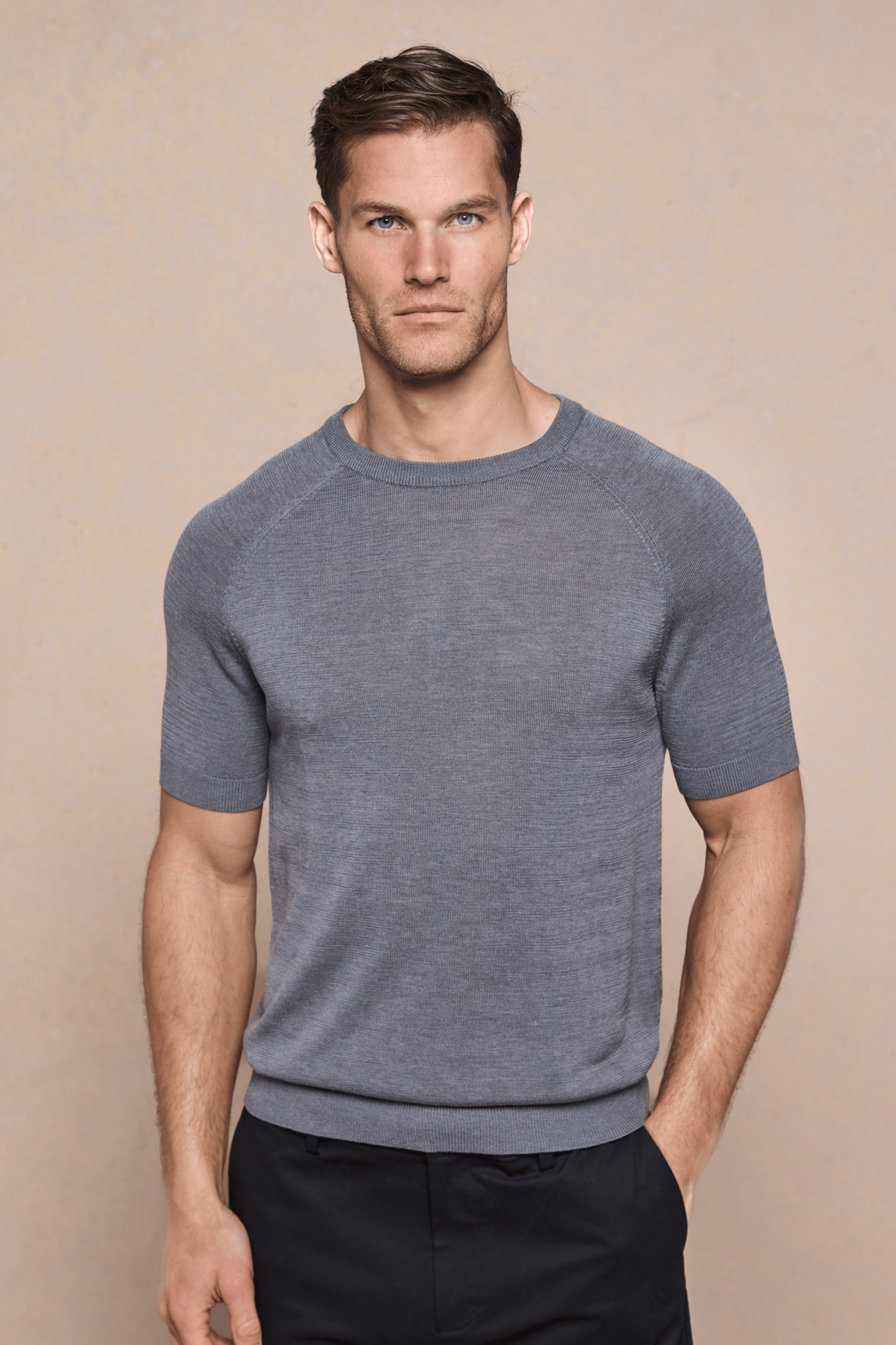 Riera gebreid T-shirt met ronde hals - grijs gemêleerd