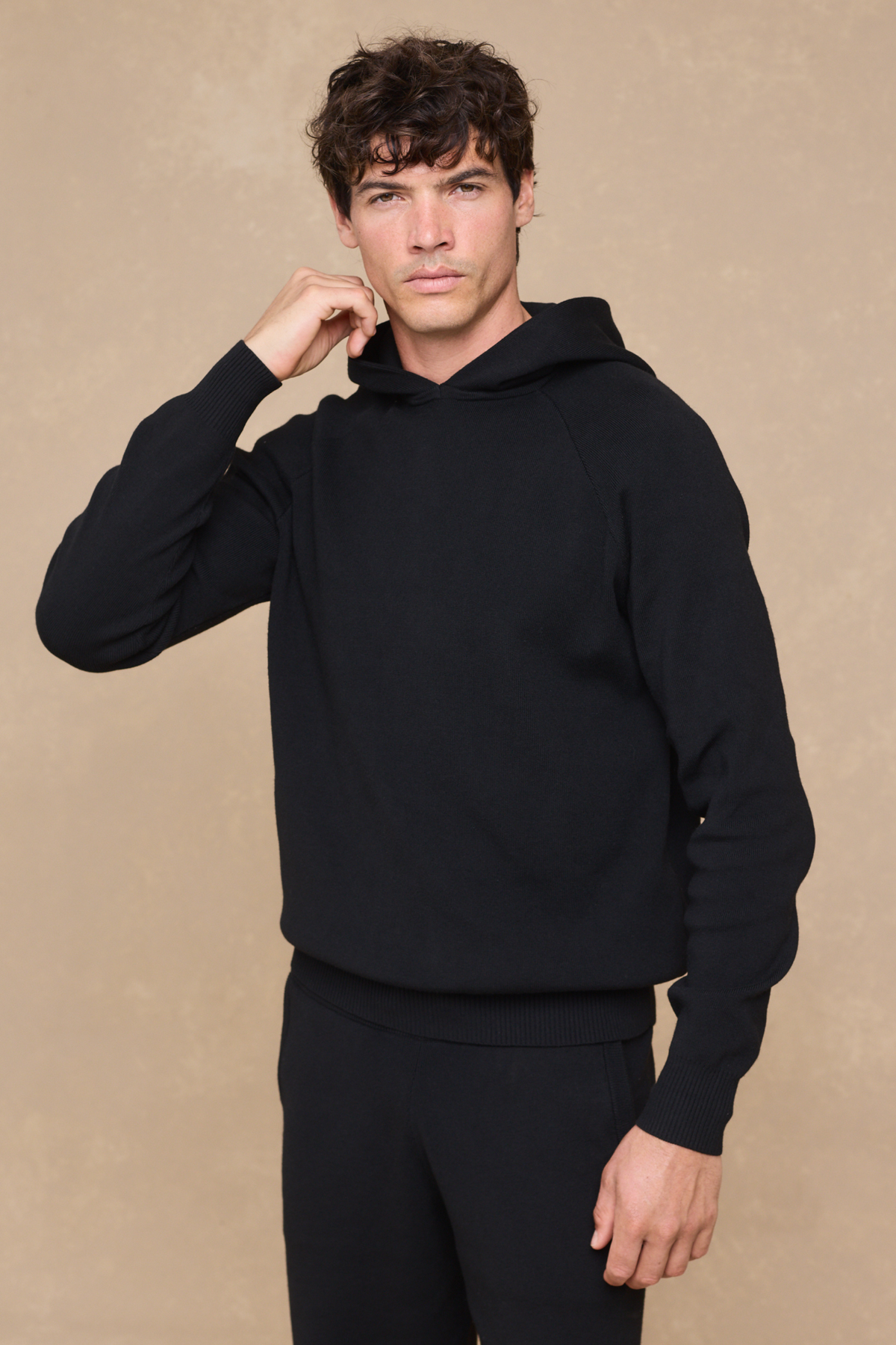 Theo gebreide hoodie - zwart