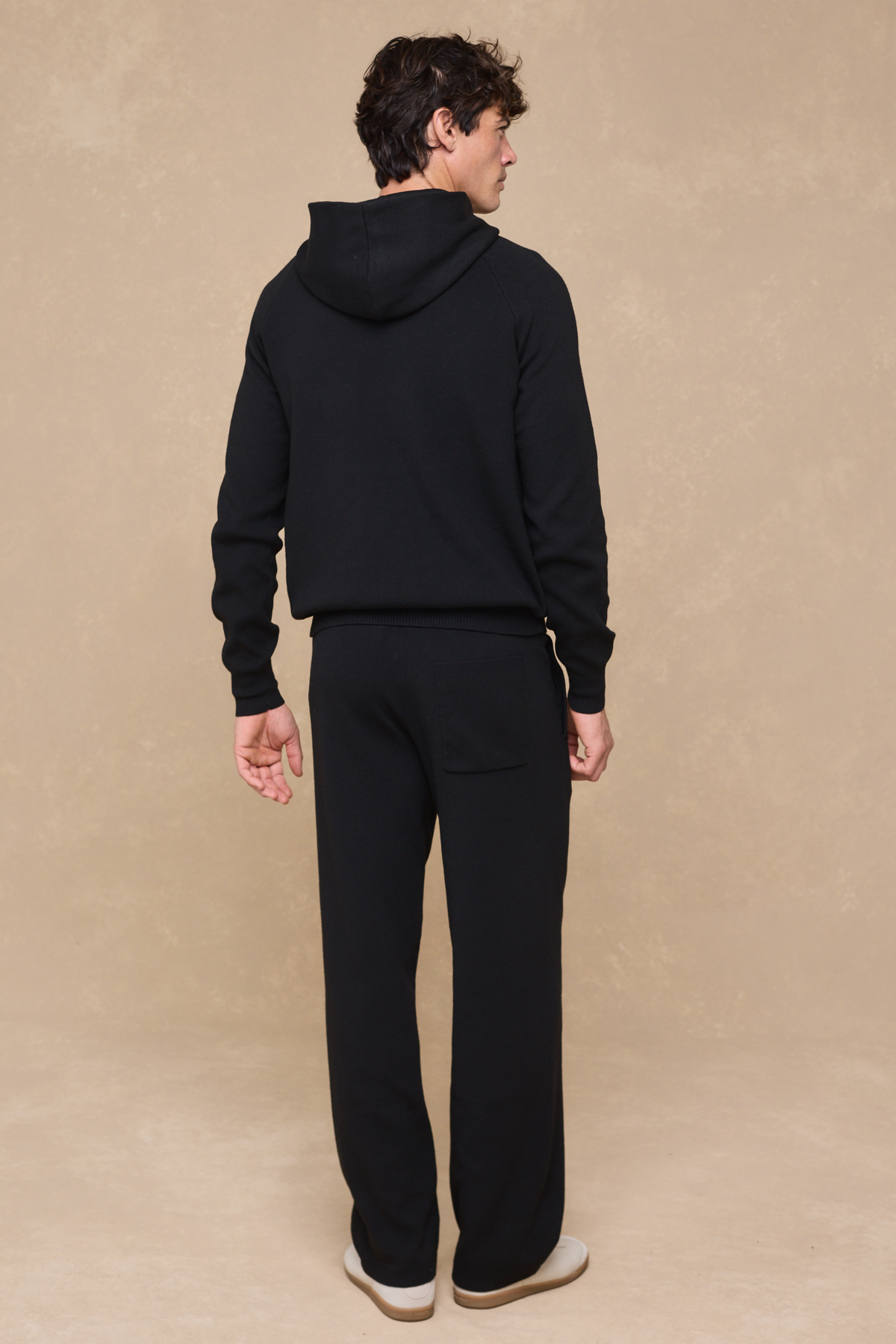 Theo gebreide hoodie - zwart