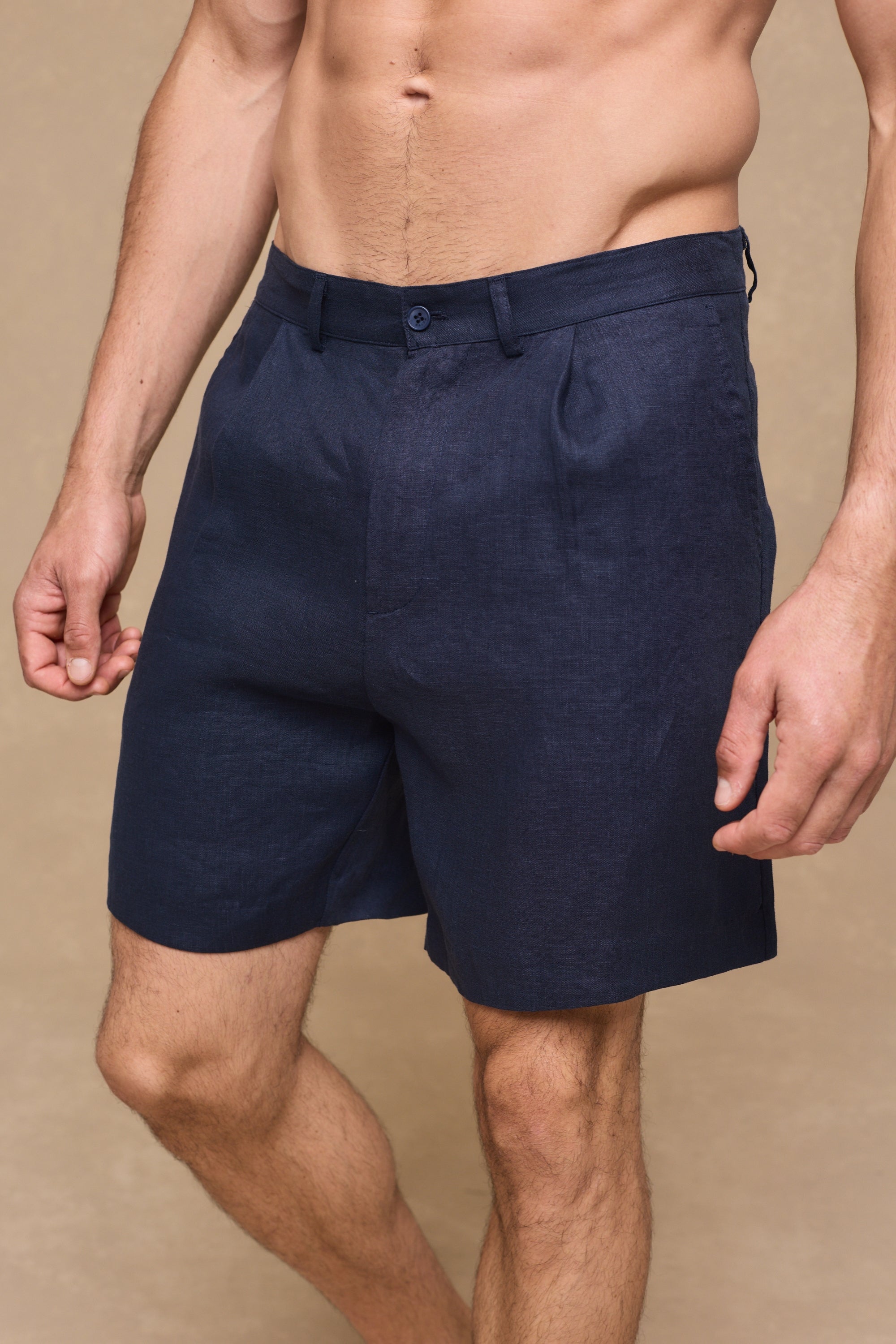 Javier linnen short met geplooide tailleband - marineblauw