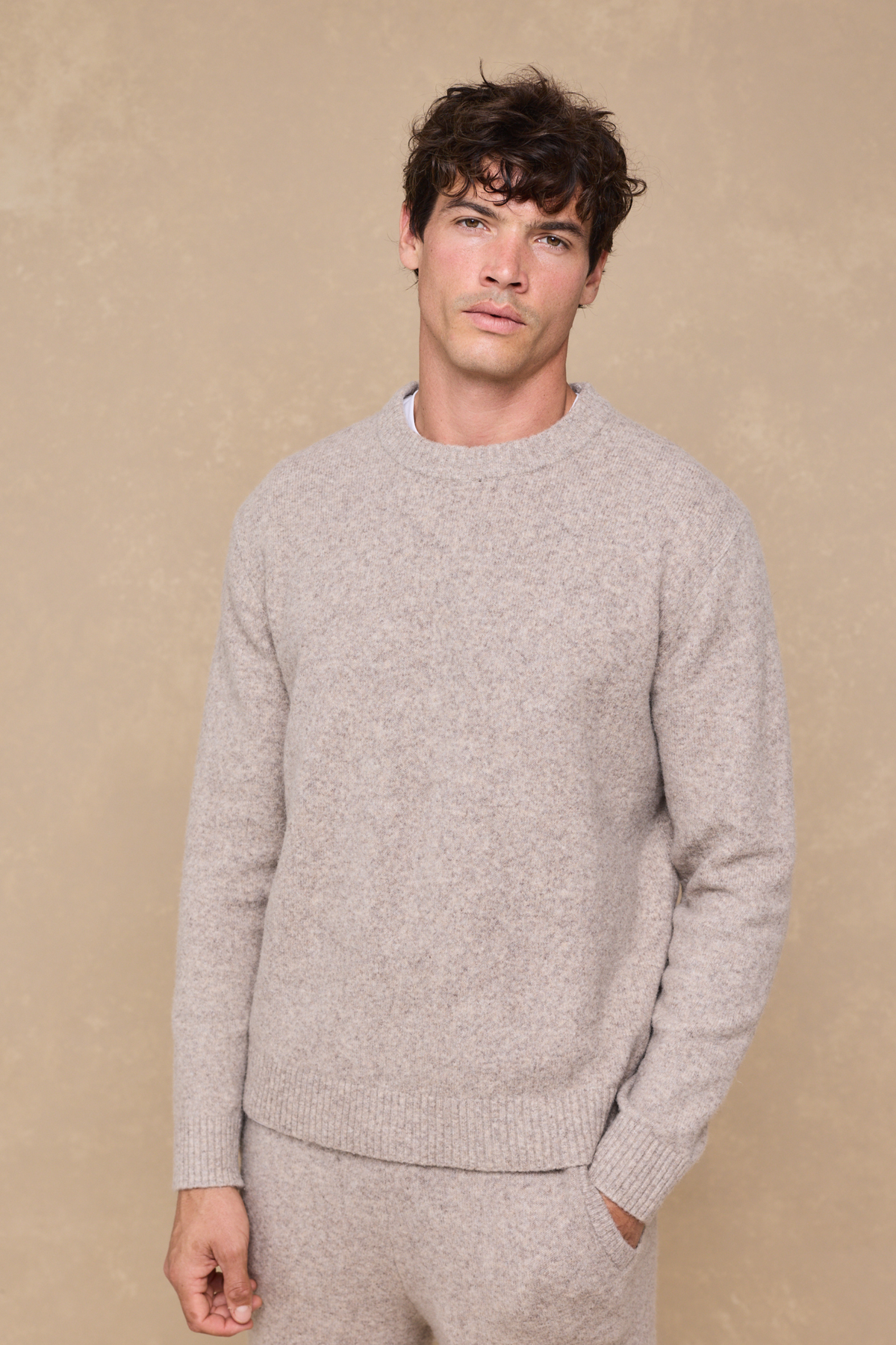 Hayes Crew Neck Jumper - Oatmeal