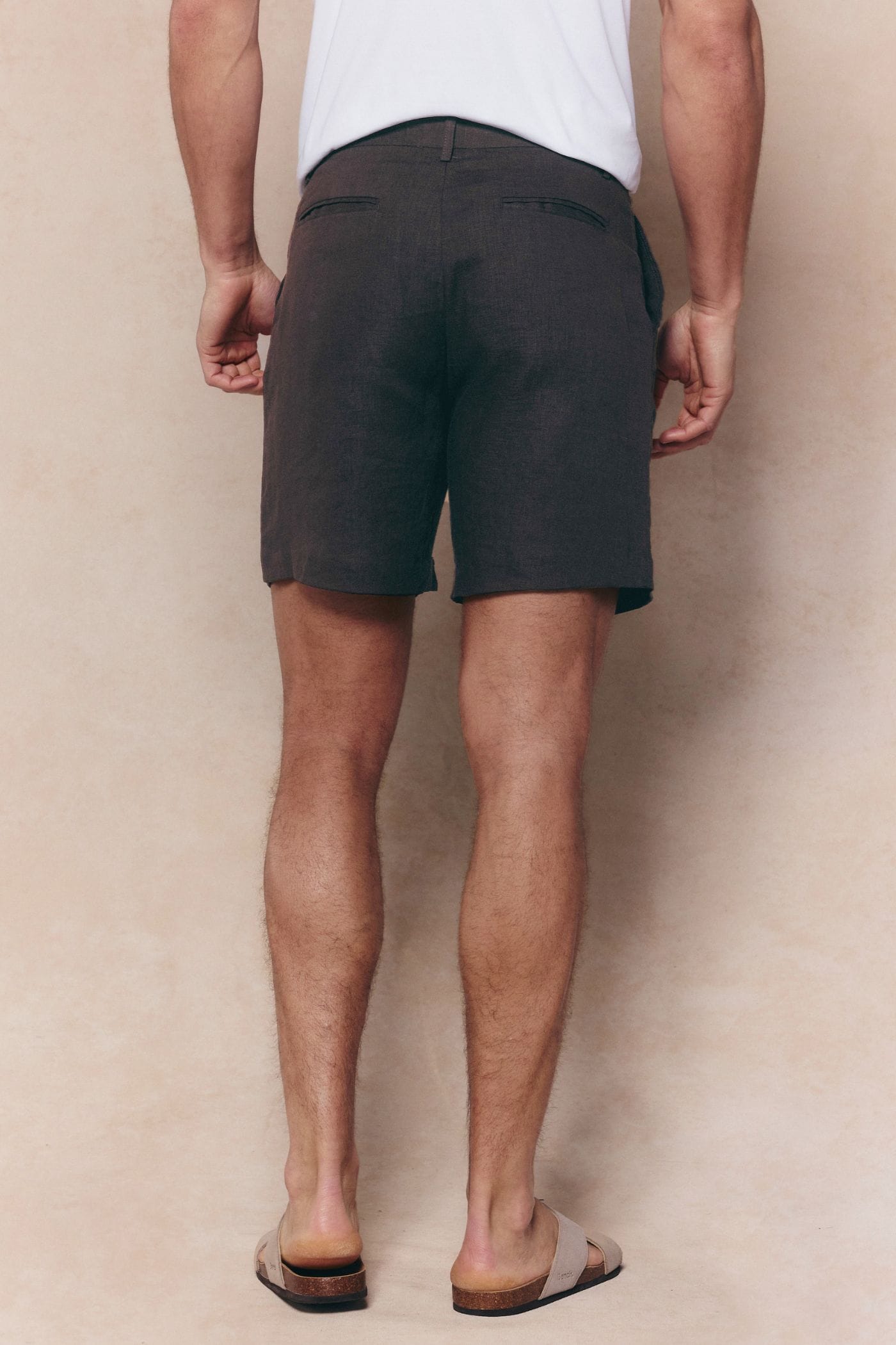 Javier linnen short met geplooide tailleband - bruin