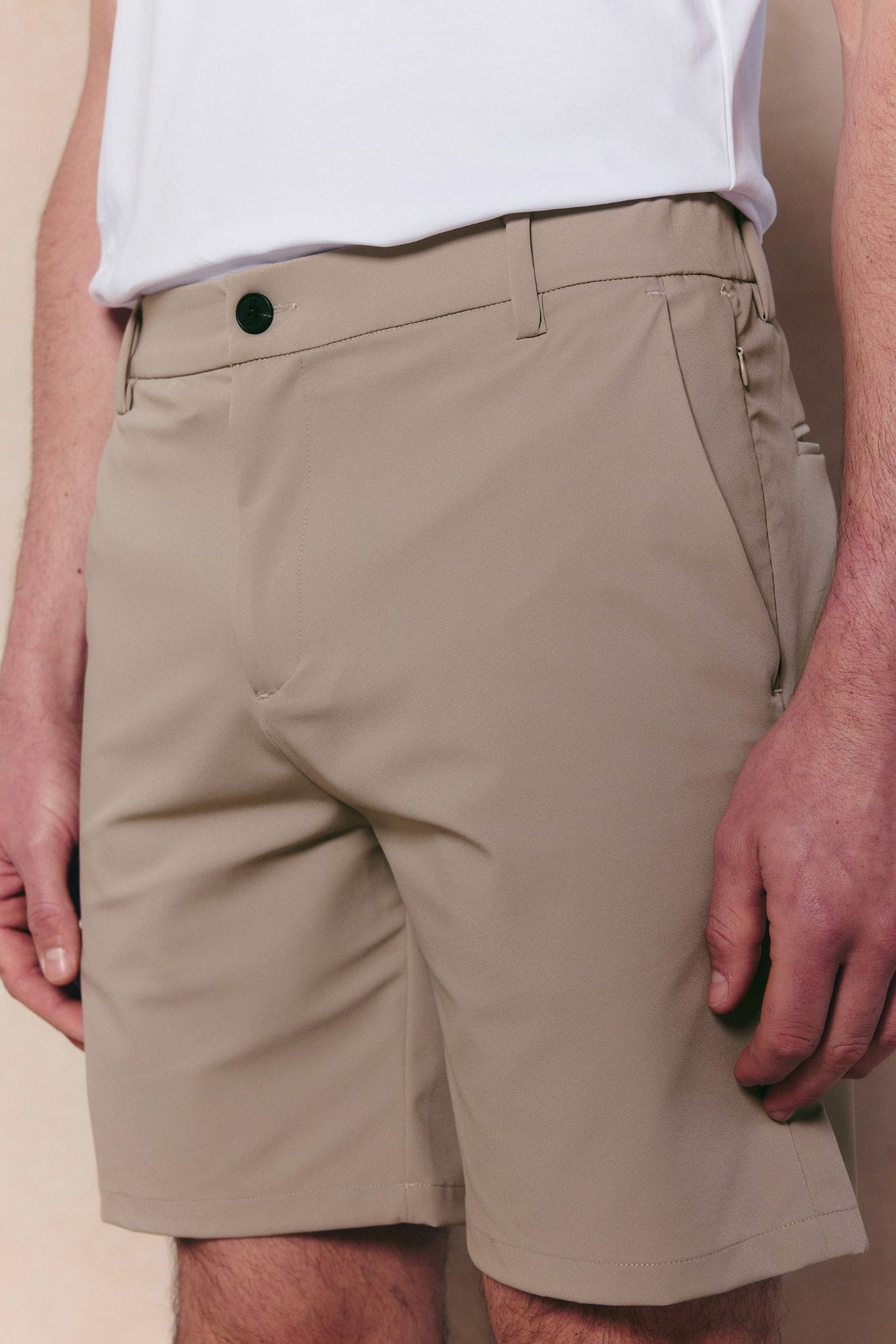Luiz Hybrid Short - Beige