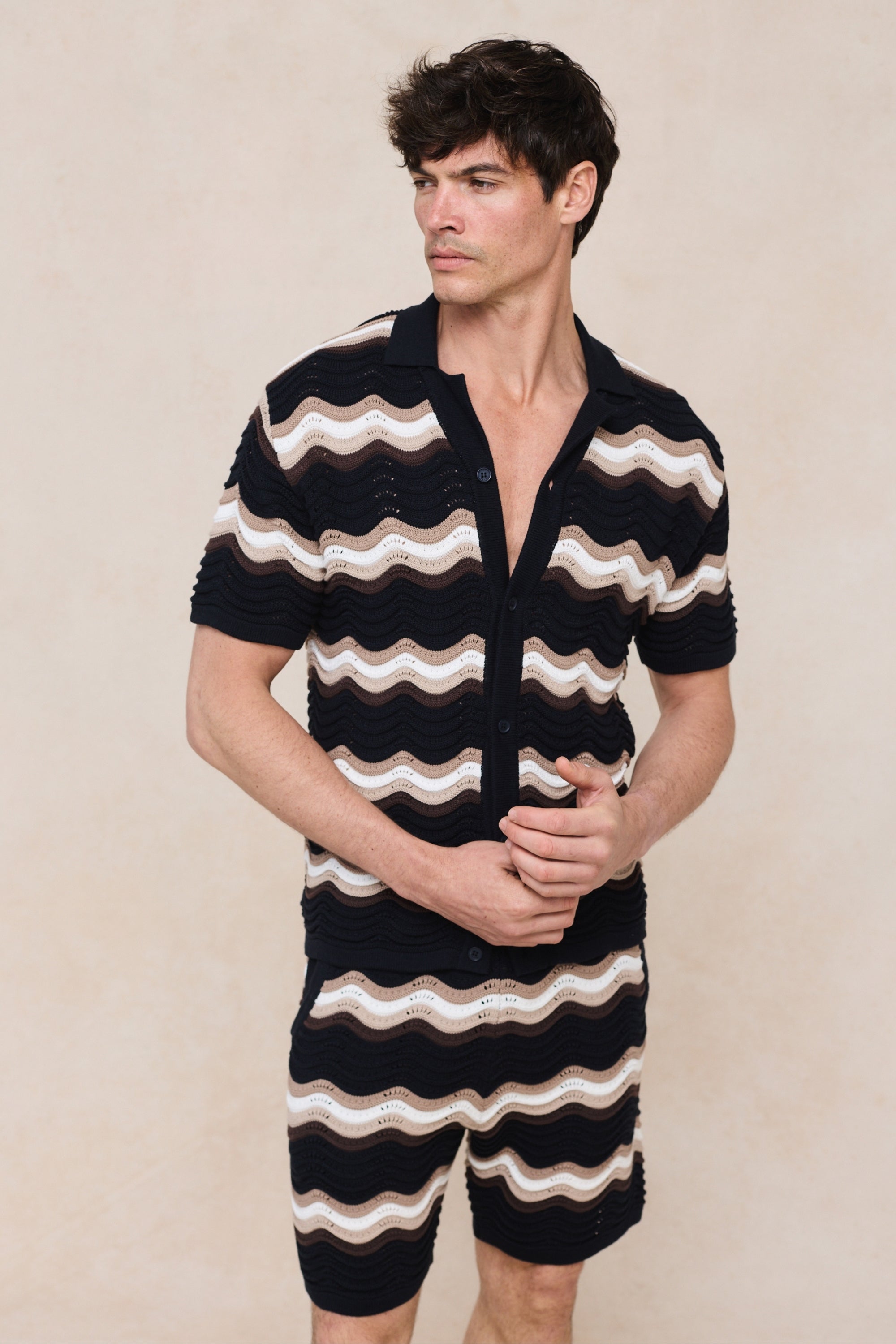 Primavera Crochet Knit Short - Black/Brown