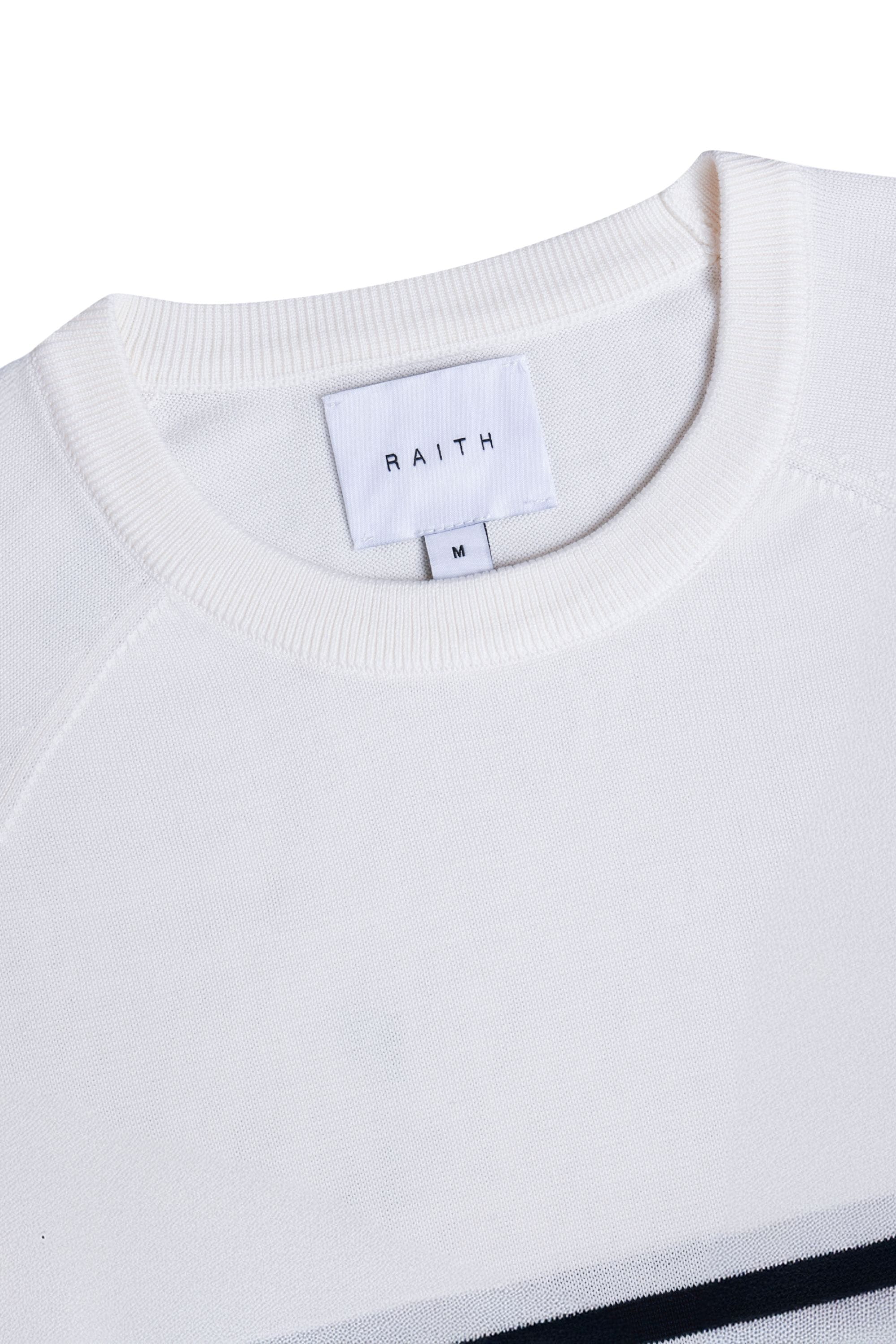 Riera Colour Block gebreid T-shirt met ronde hals - Marineblauw/Ecru