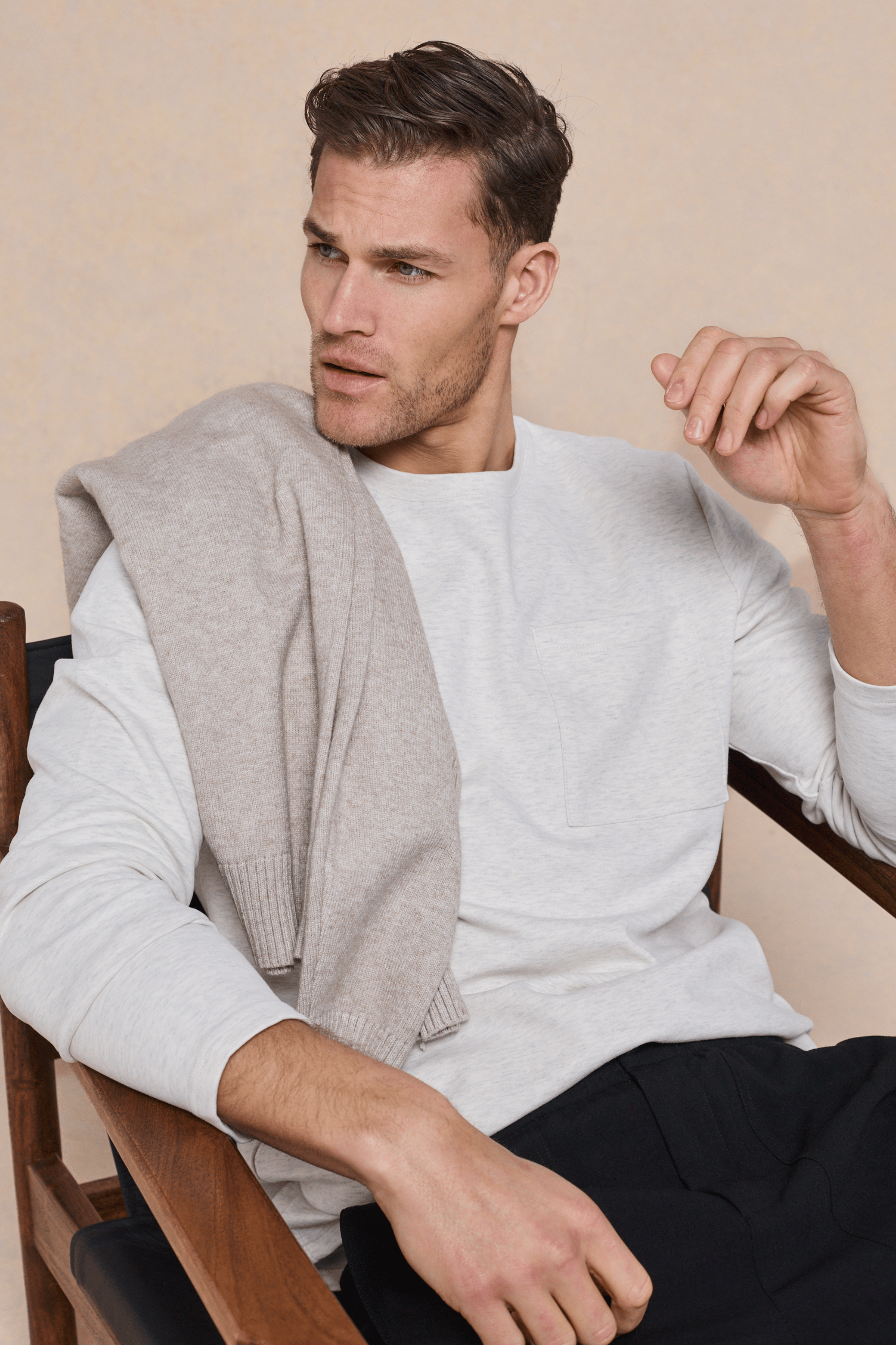 Tyler T-shirt met lange mouwen en borstzak - Stone Marl