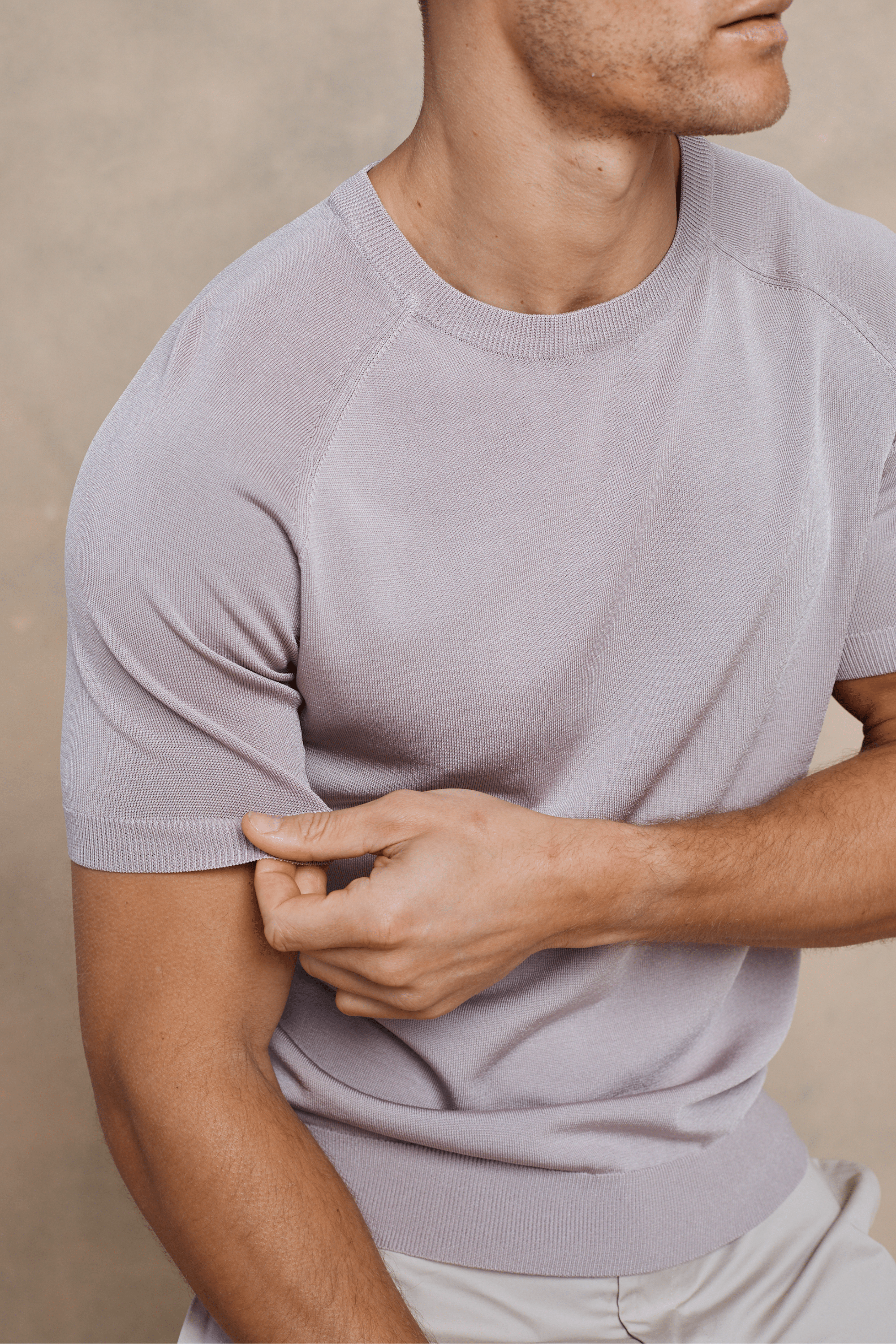 Riera gebreid T-shirt met ronde hals - Warmgrijs