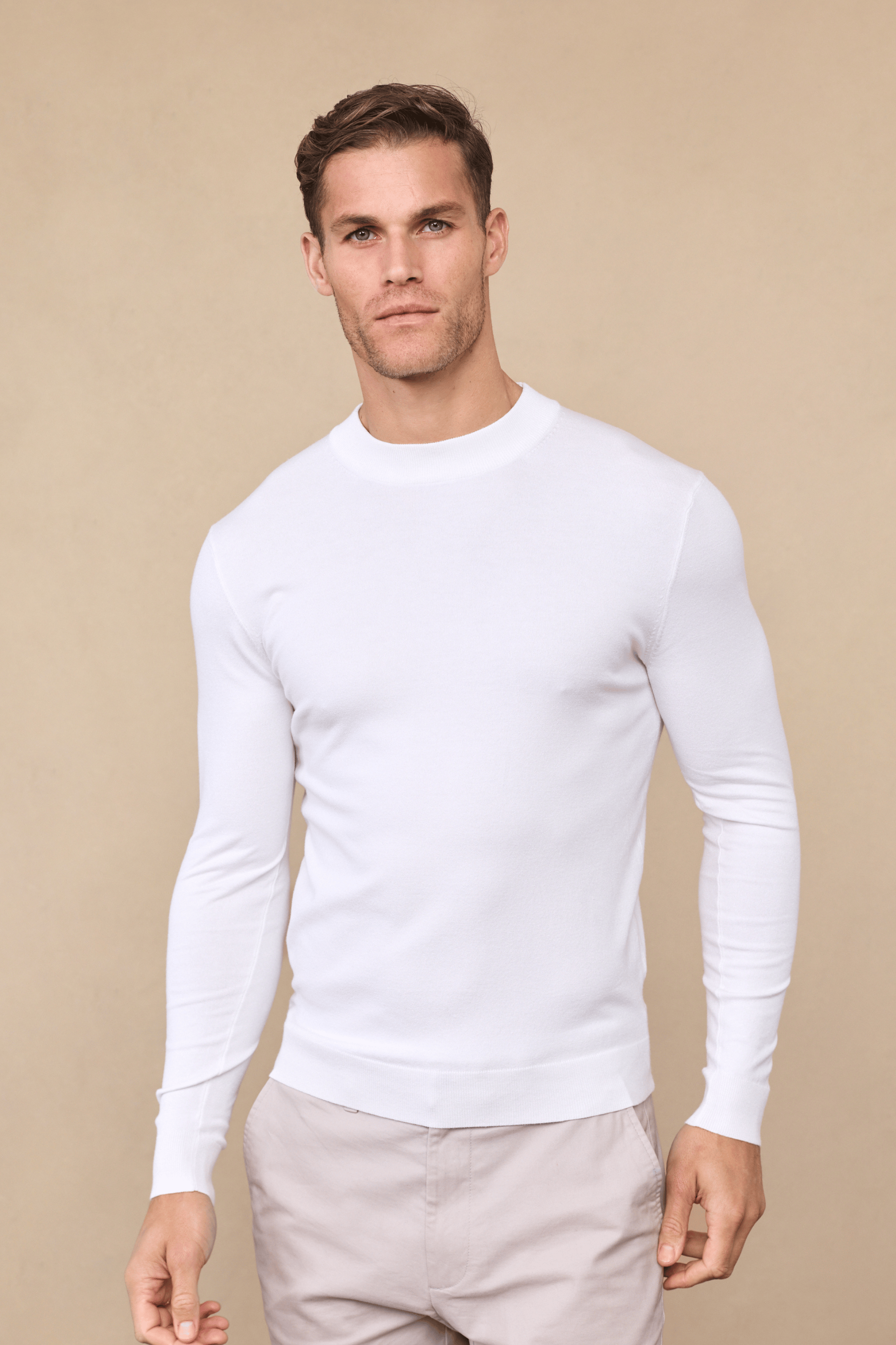 Noah Lightweight Crew Neck Sweater - Ecru