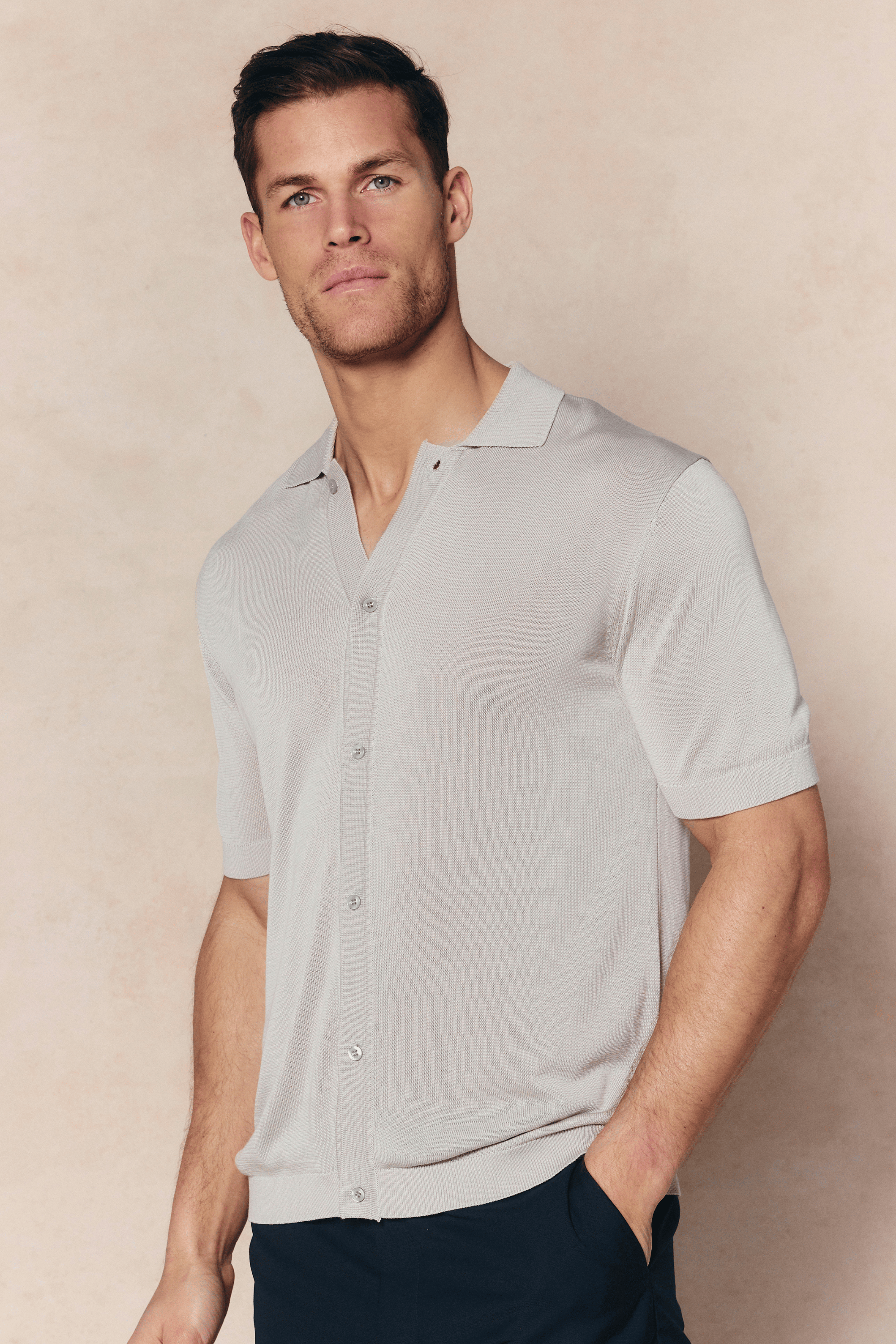 Pedro gebreide blouse met korte mouwen en knoopsluiting - Crème