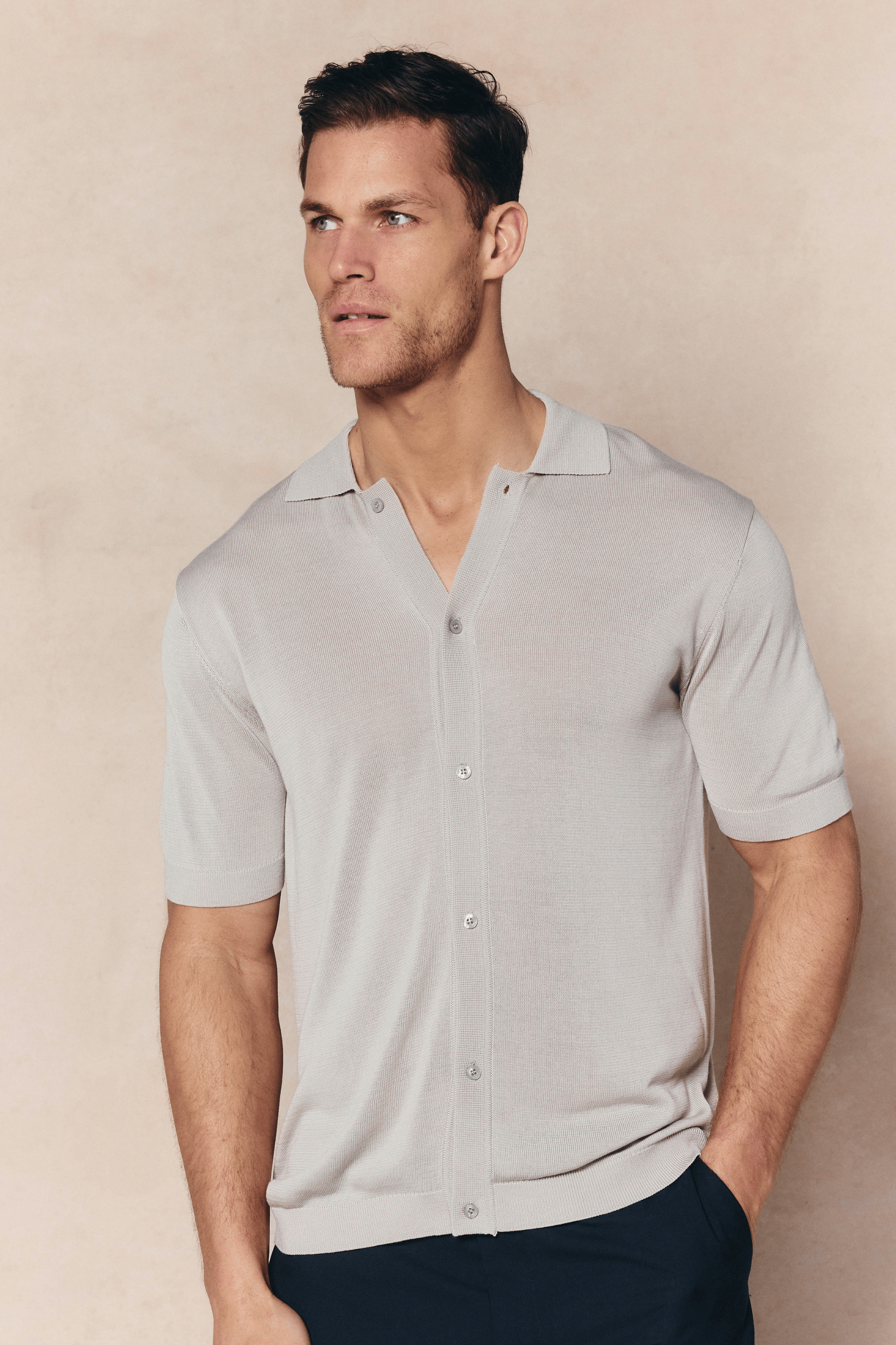 Pedro gebreide blouse met korte mouwen en knoopsluiting - Crème