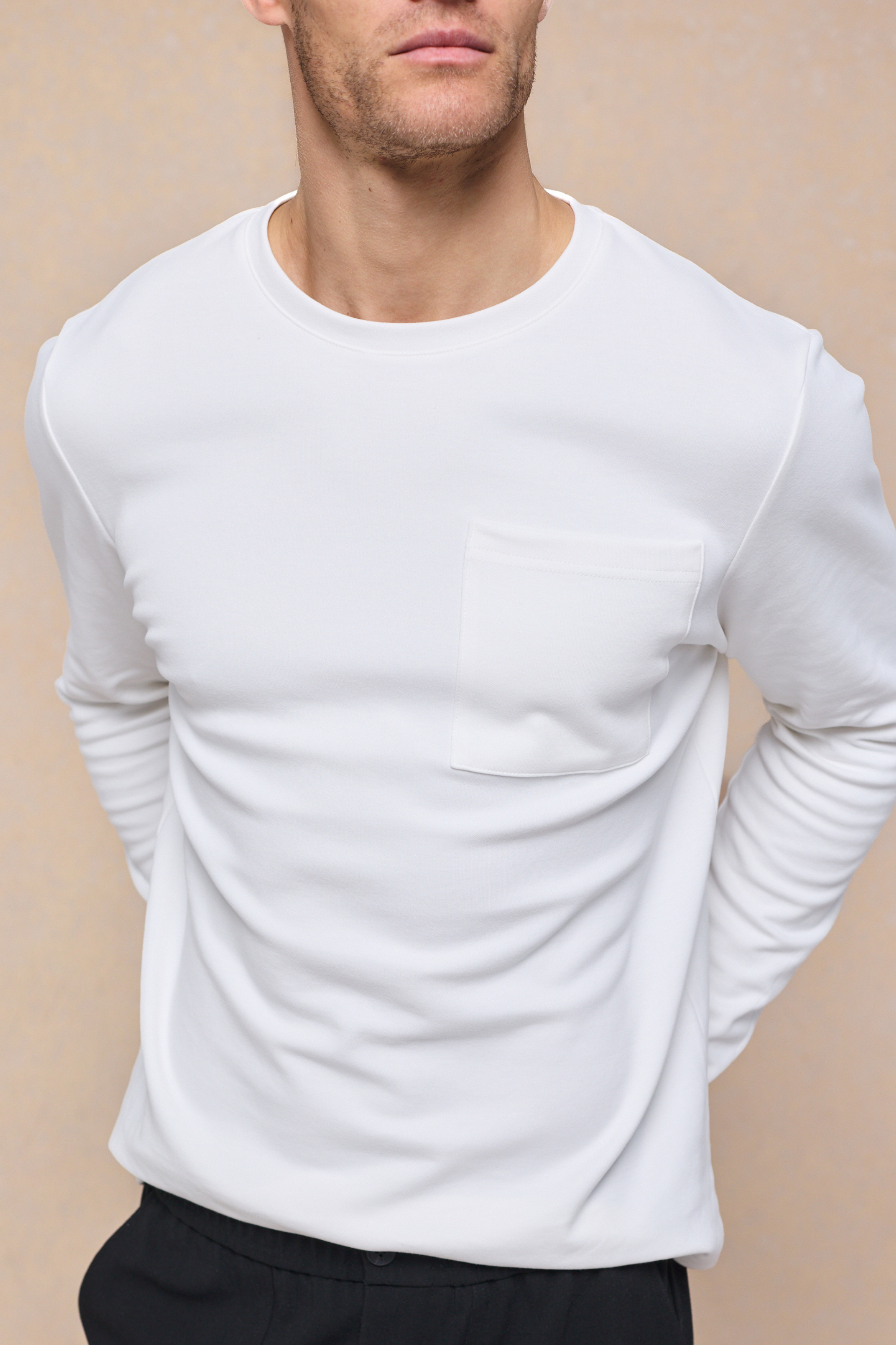 Tyler T-shirt met lange mouwen en borstzak - Ecru