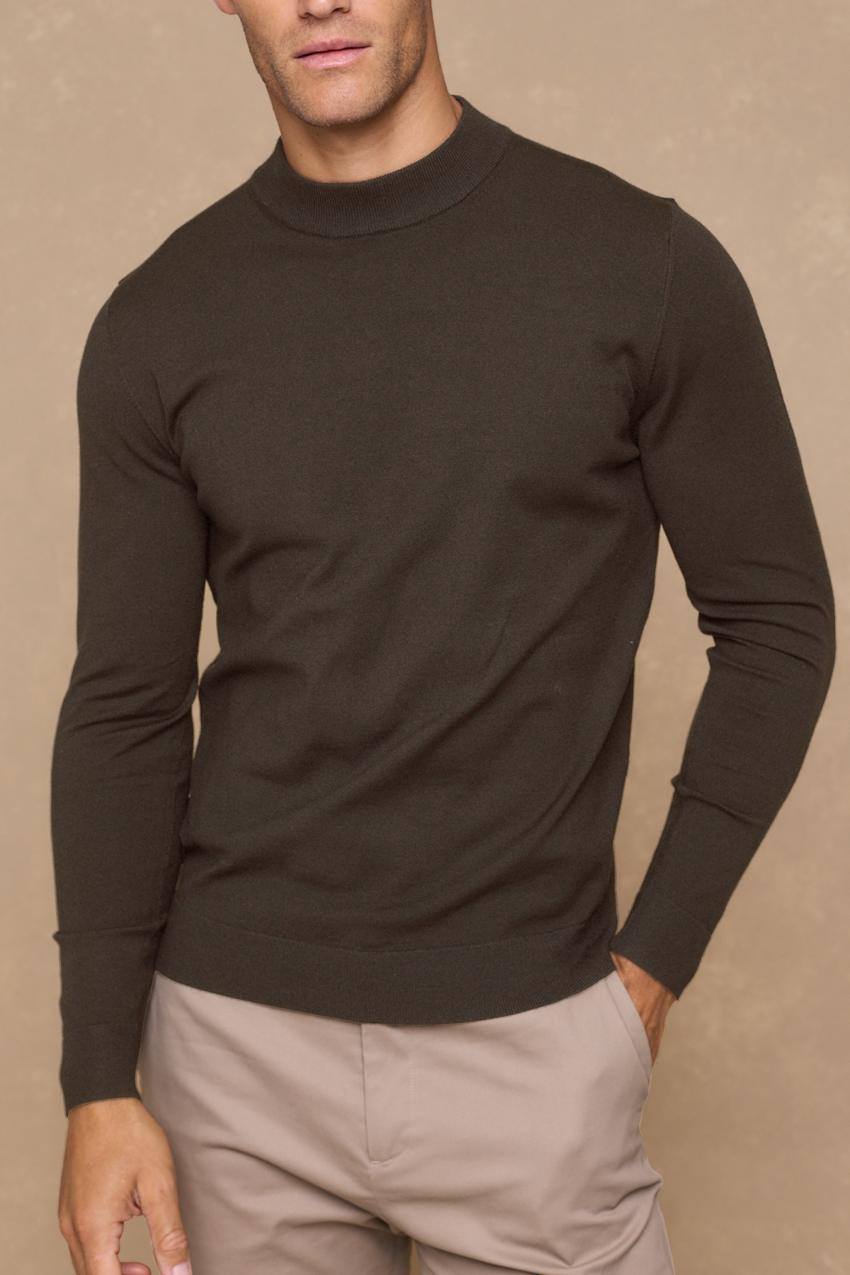 Noah Lightweight Crew Neck Sweater - Mocha