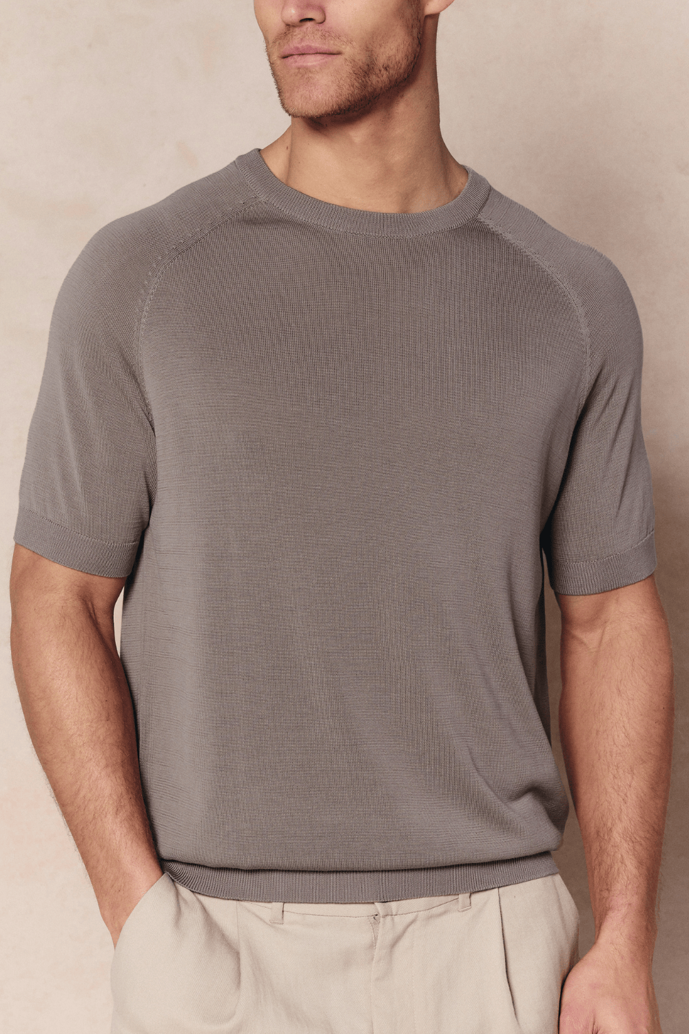 Riera gebreid T-shirt met ronde hals - Zandkleur