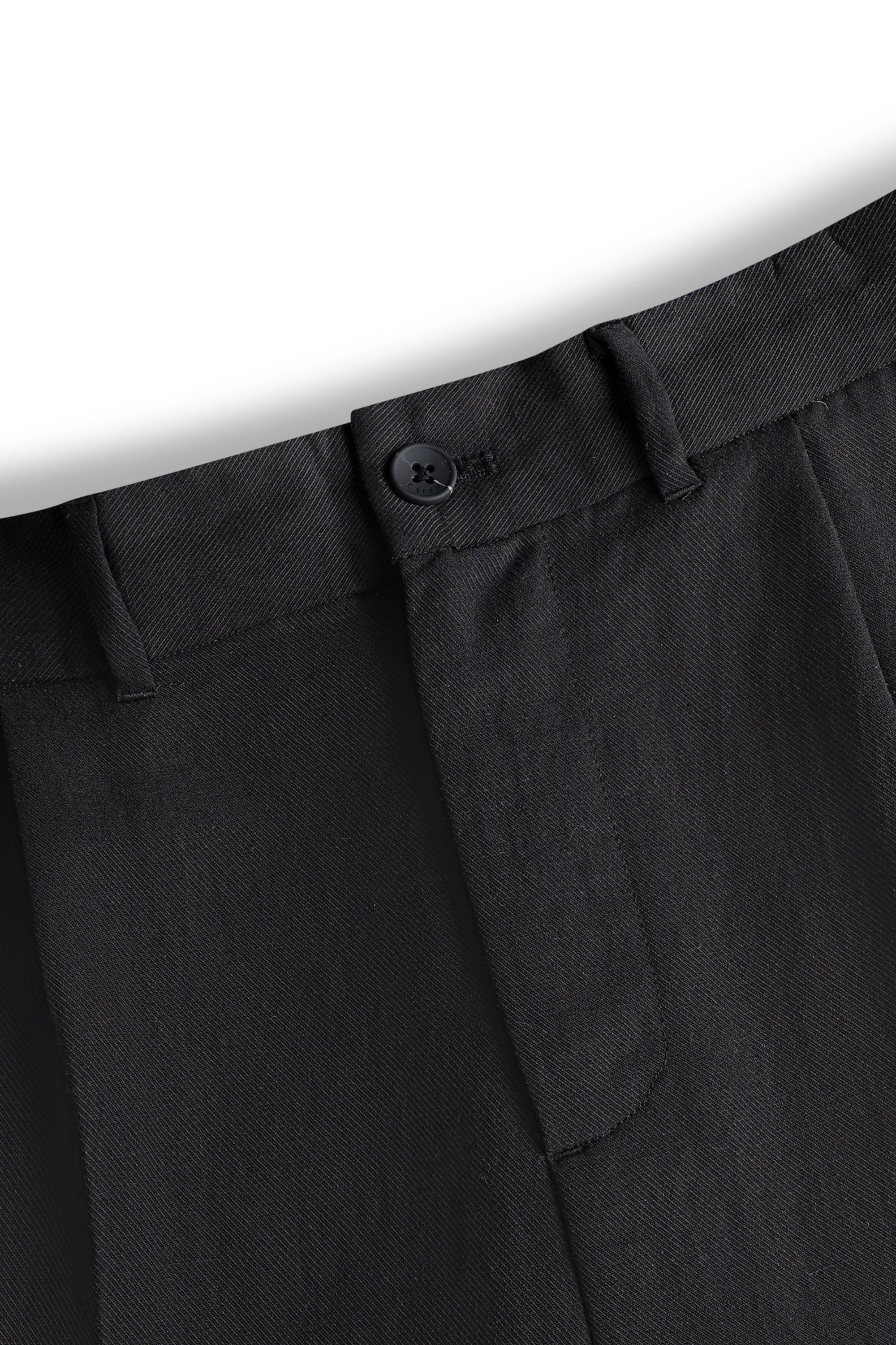 Helio Pleated Relaxed Trouser - Black