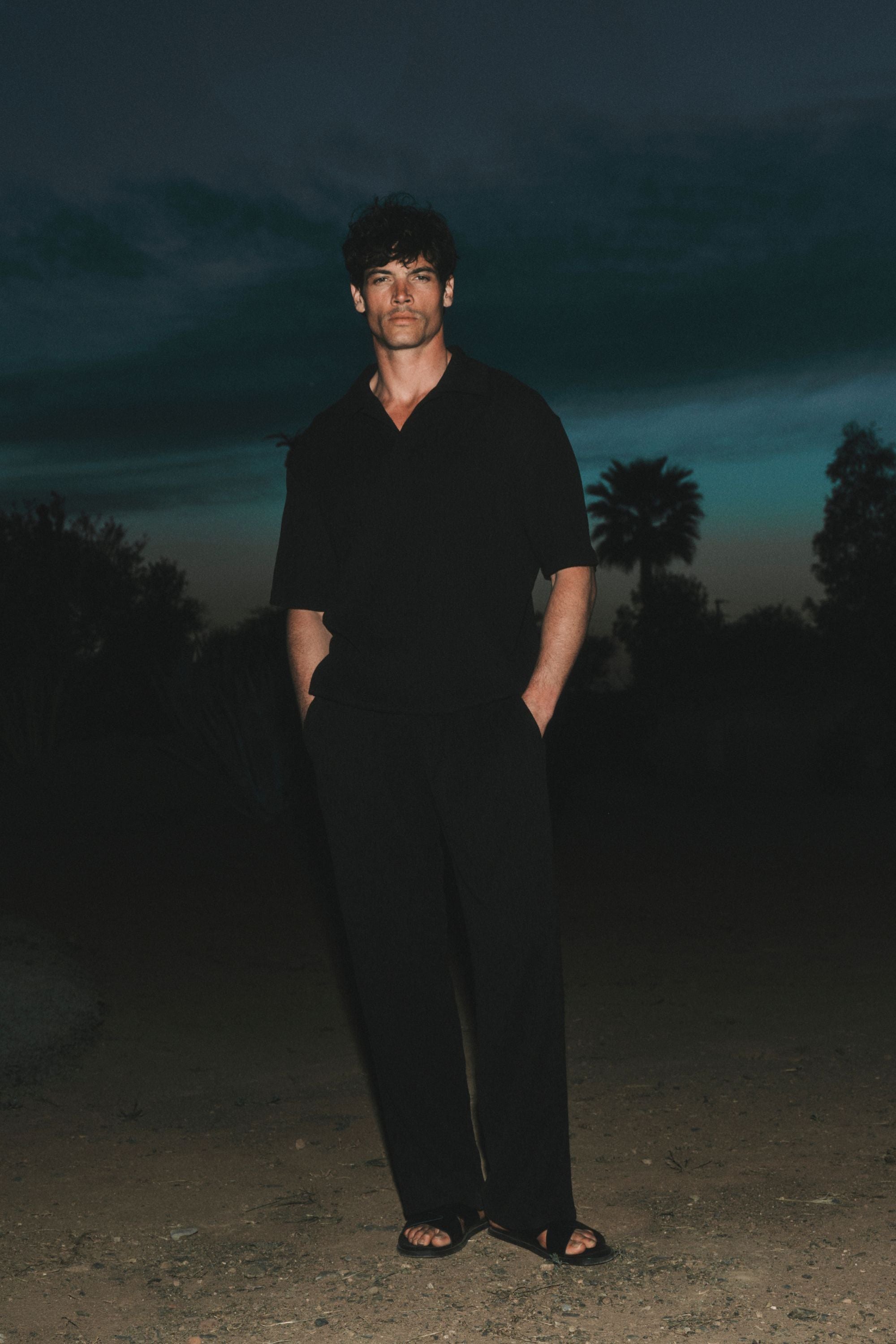 Silvano Crinkled Relaxed Trouser - Black
