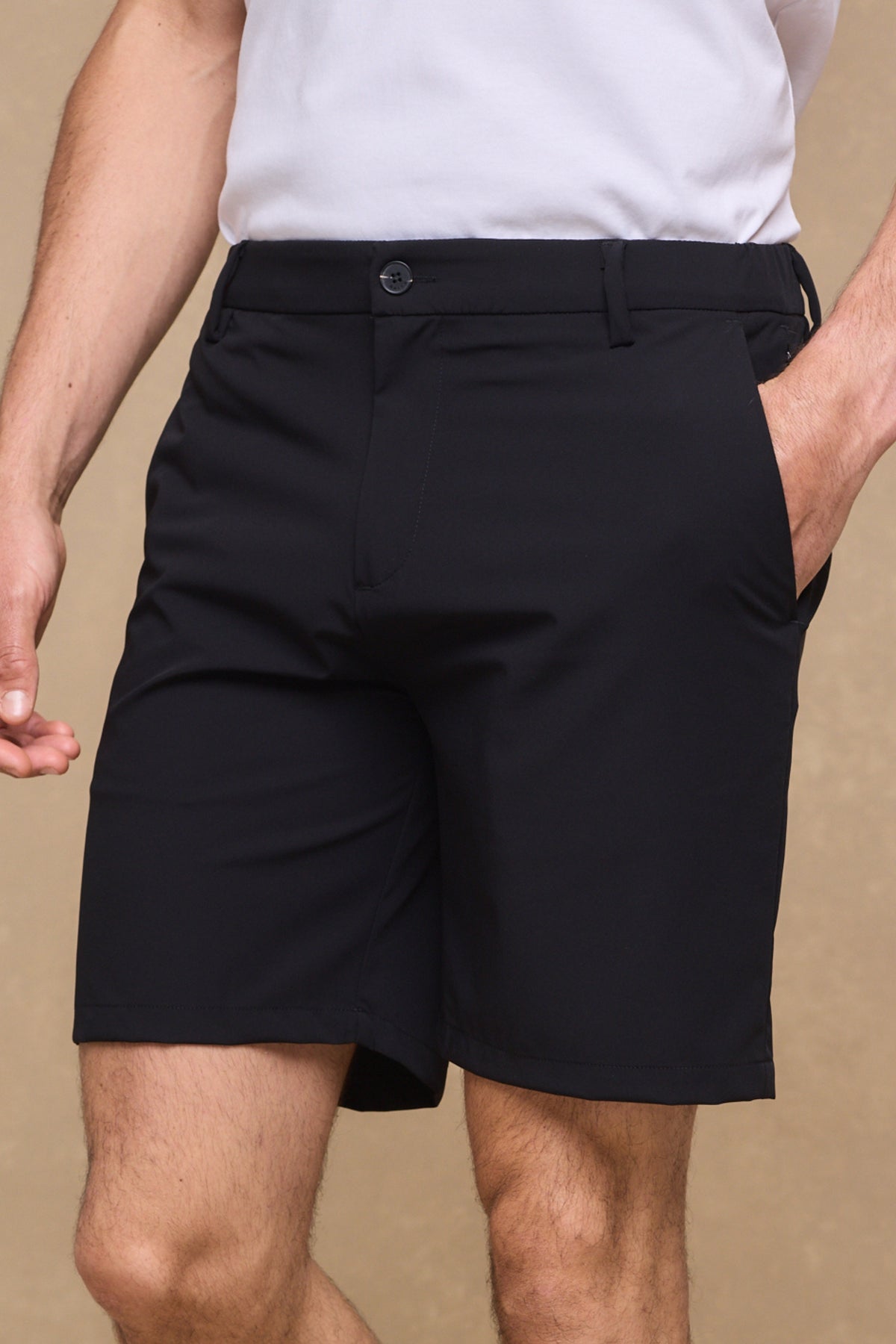 Luiz Hybrid Short - Black