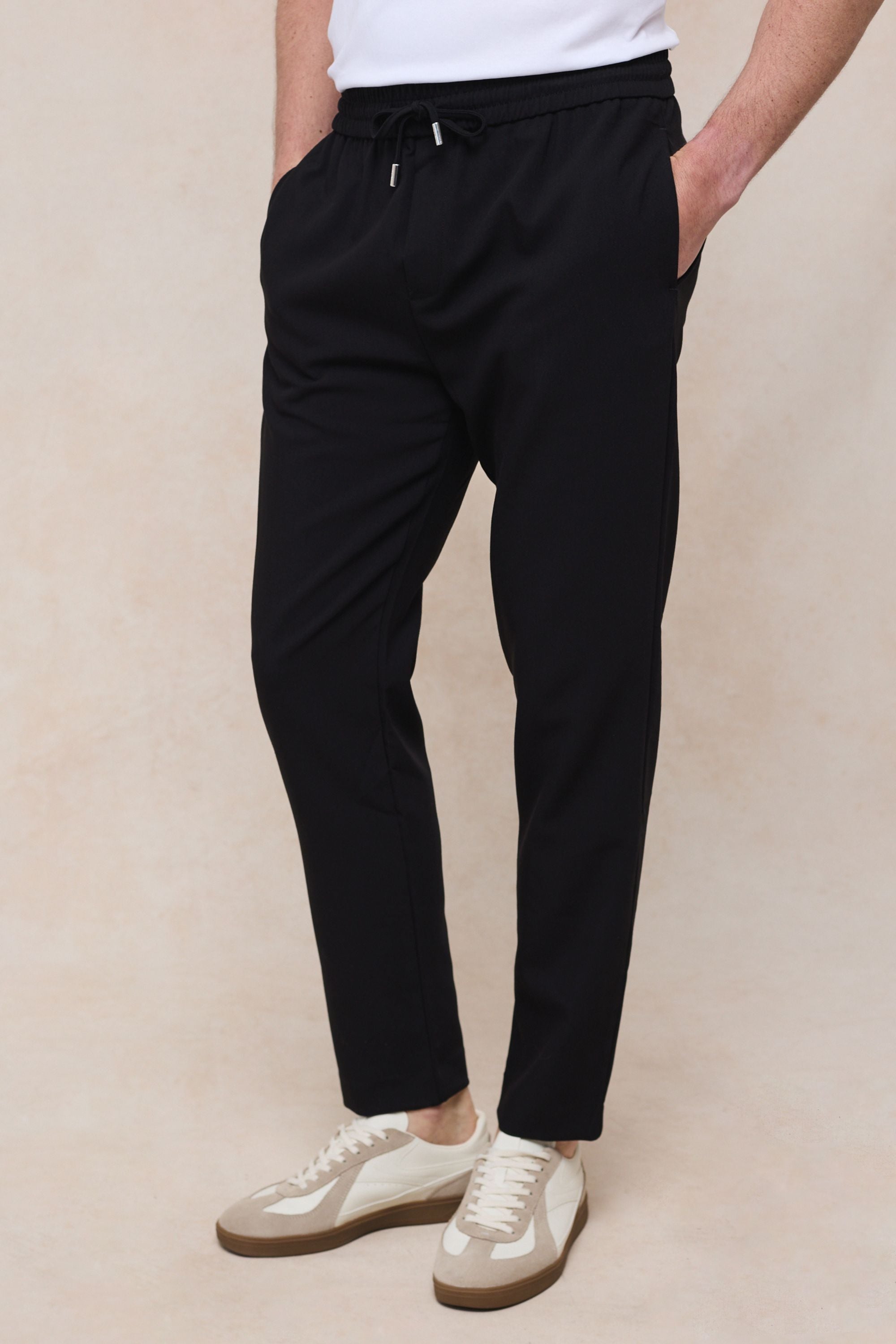 Mateo Tapered Trouser - Black