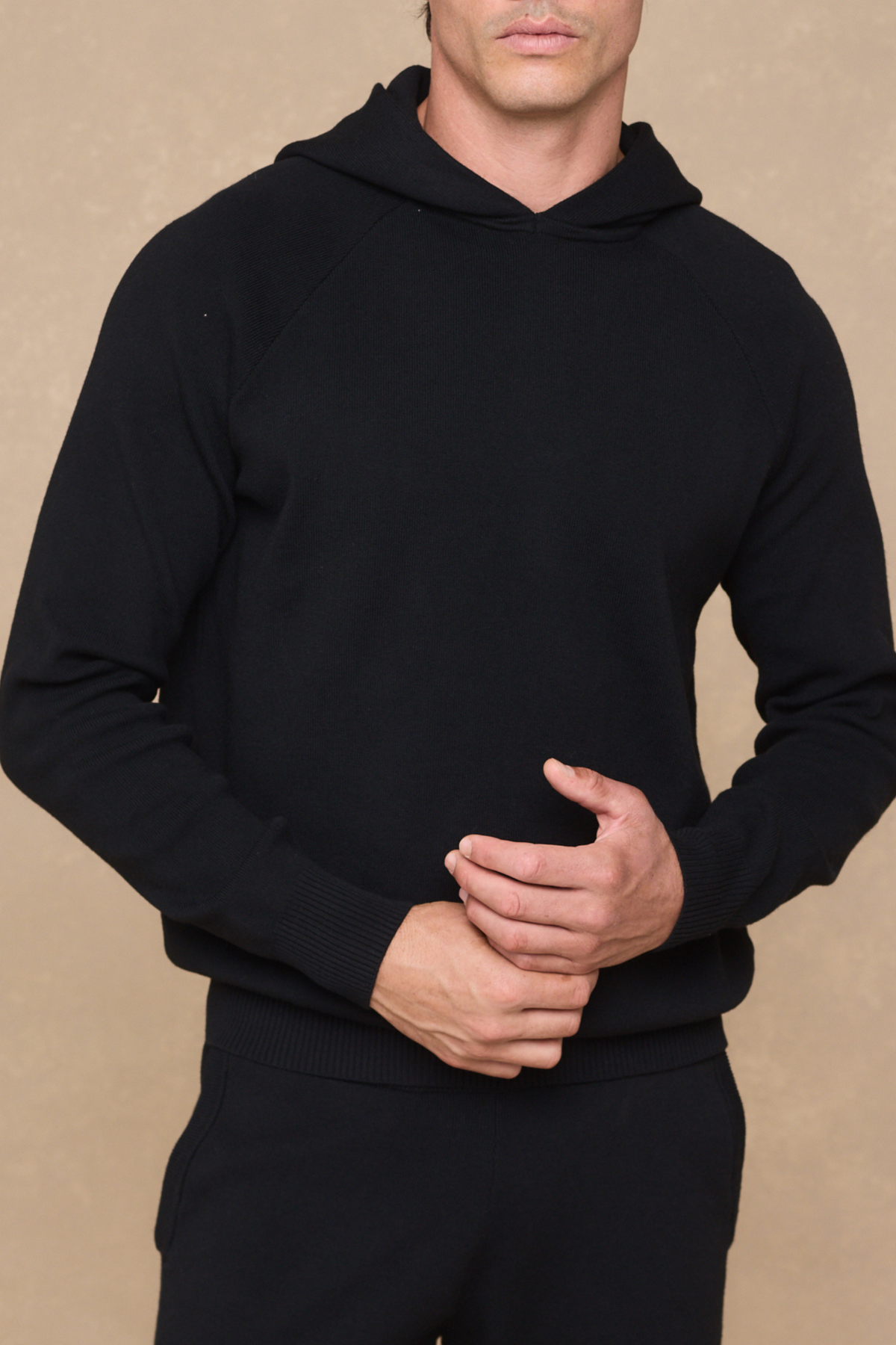 Theo gebreide hoodie - zwart
