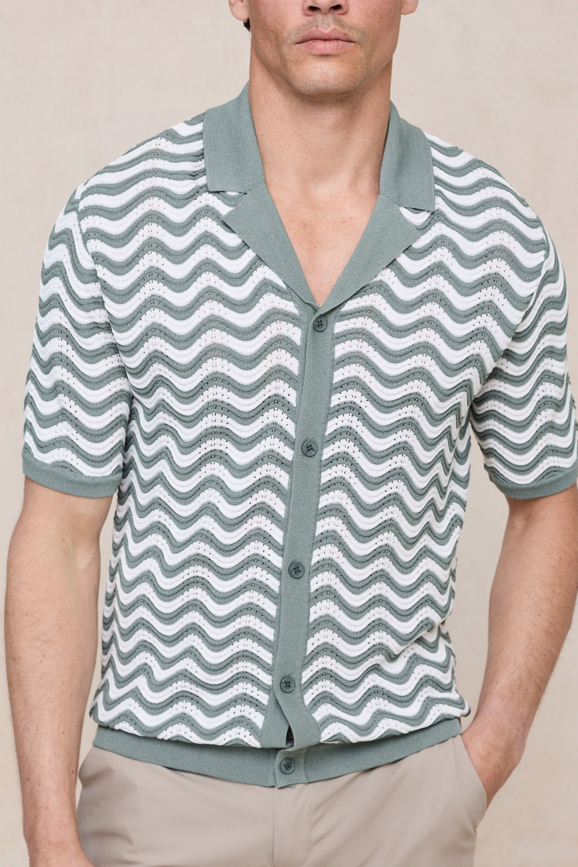 Serenita gebreid shirt - Saliegroen/Wit