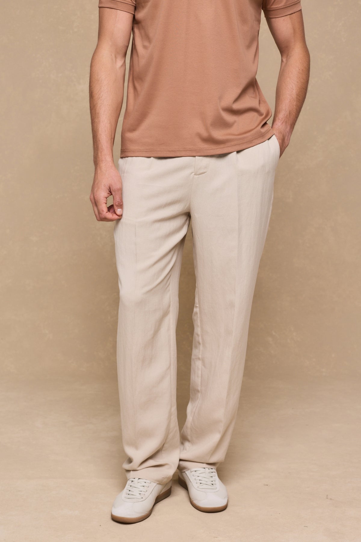 Helio Pleated Relaxed Trouser - Beige