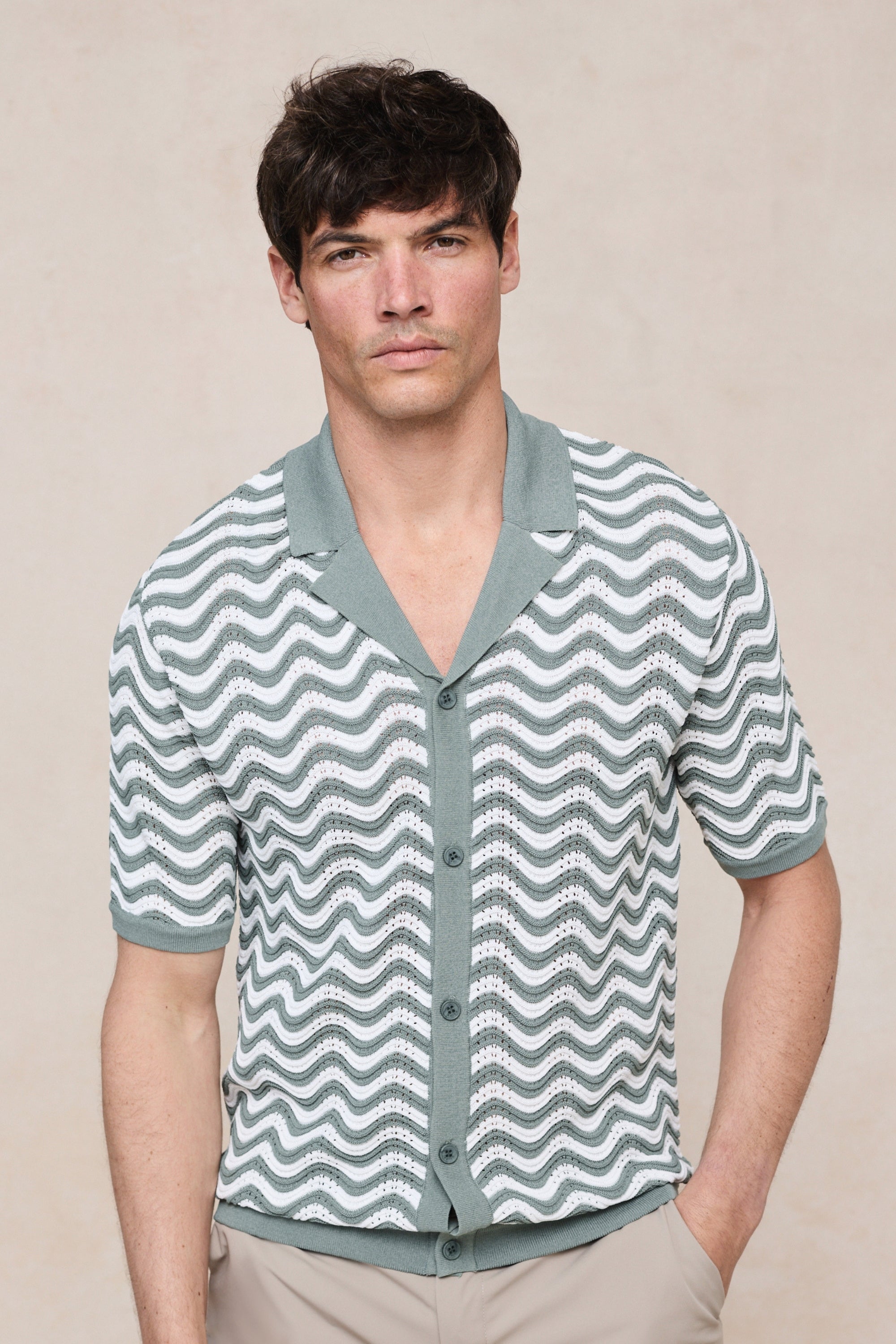 Serenita gebreid shirt - Saliegroen/Wit