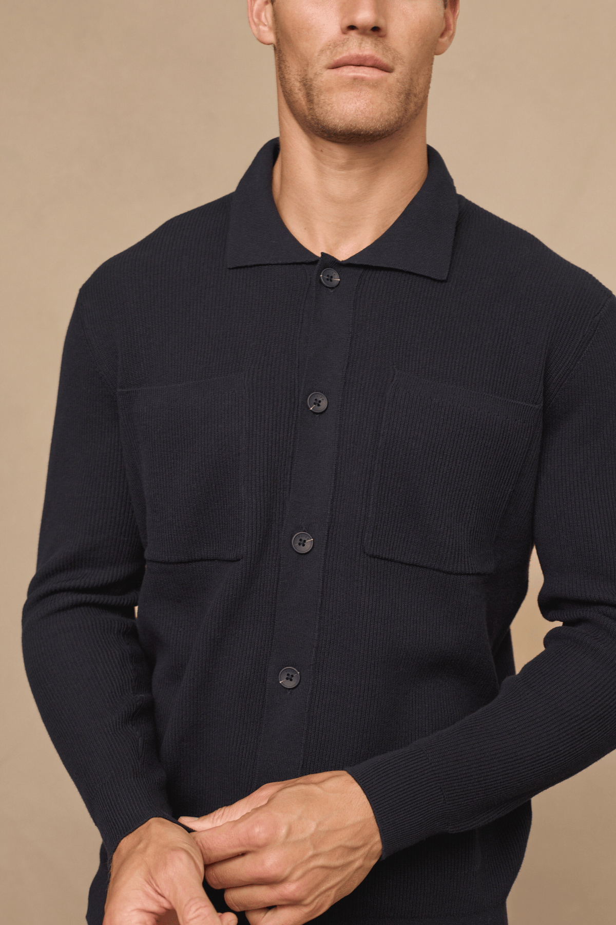 Elias Rib Top Pocket Cardigan - Zwart