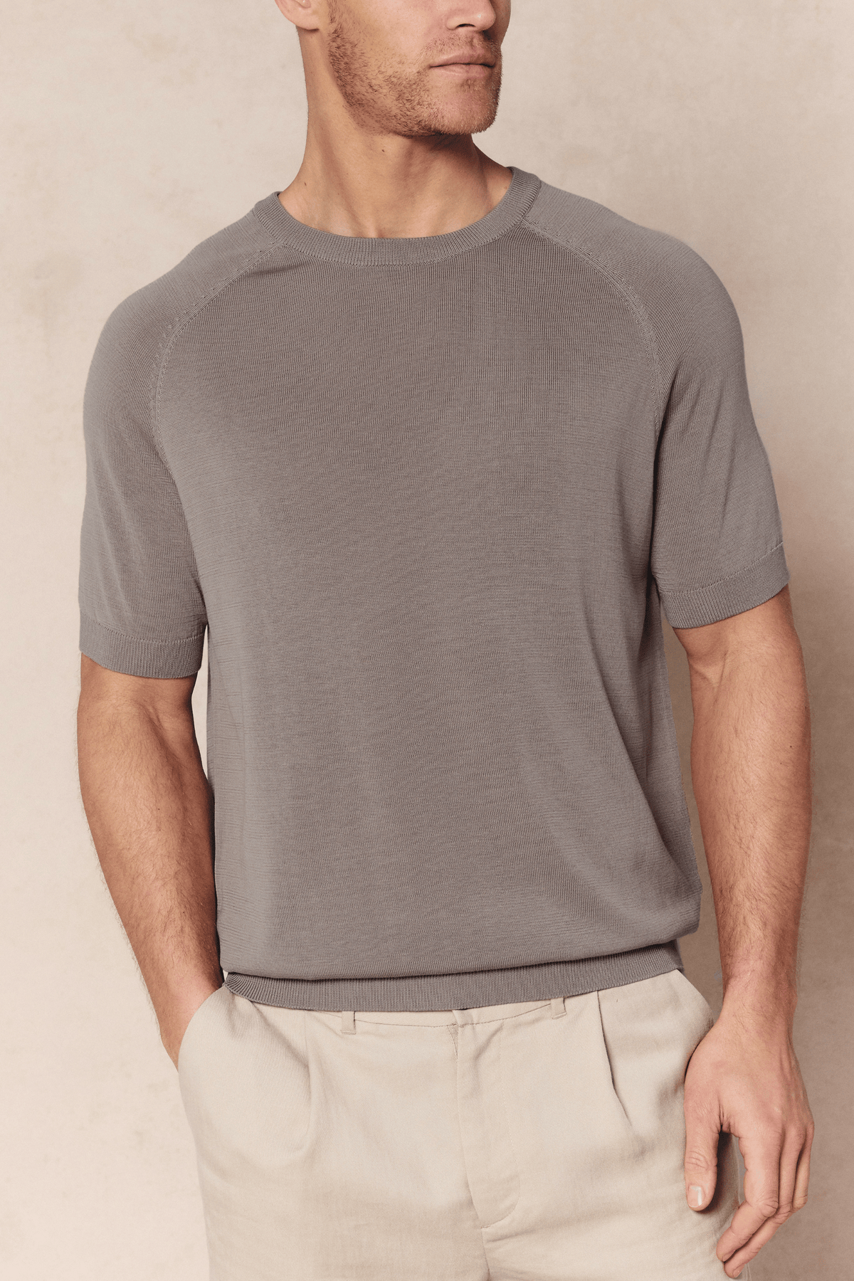 Riera gebreid T-shirt met ronde hals - Zandkleur