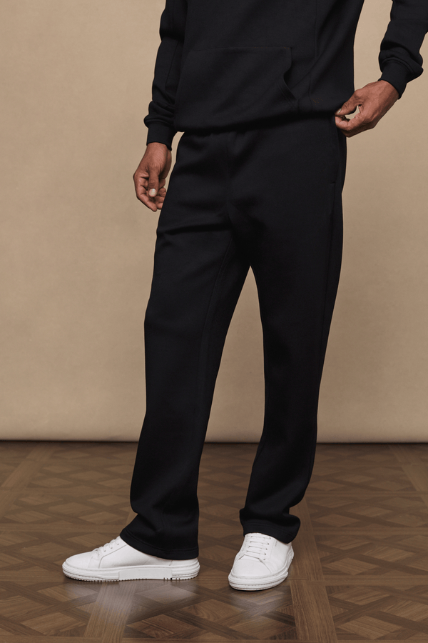 Luxe joggingbroek met rechte pijpen - Zwart