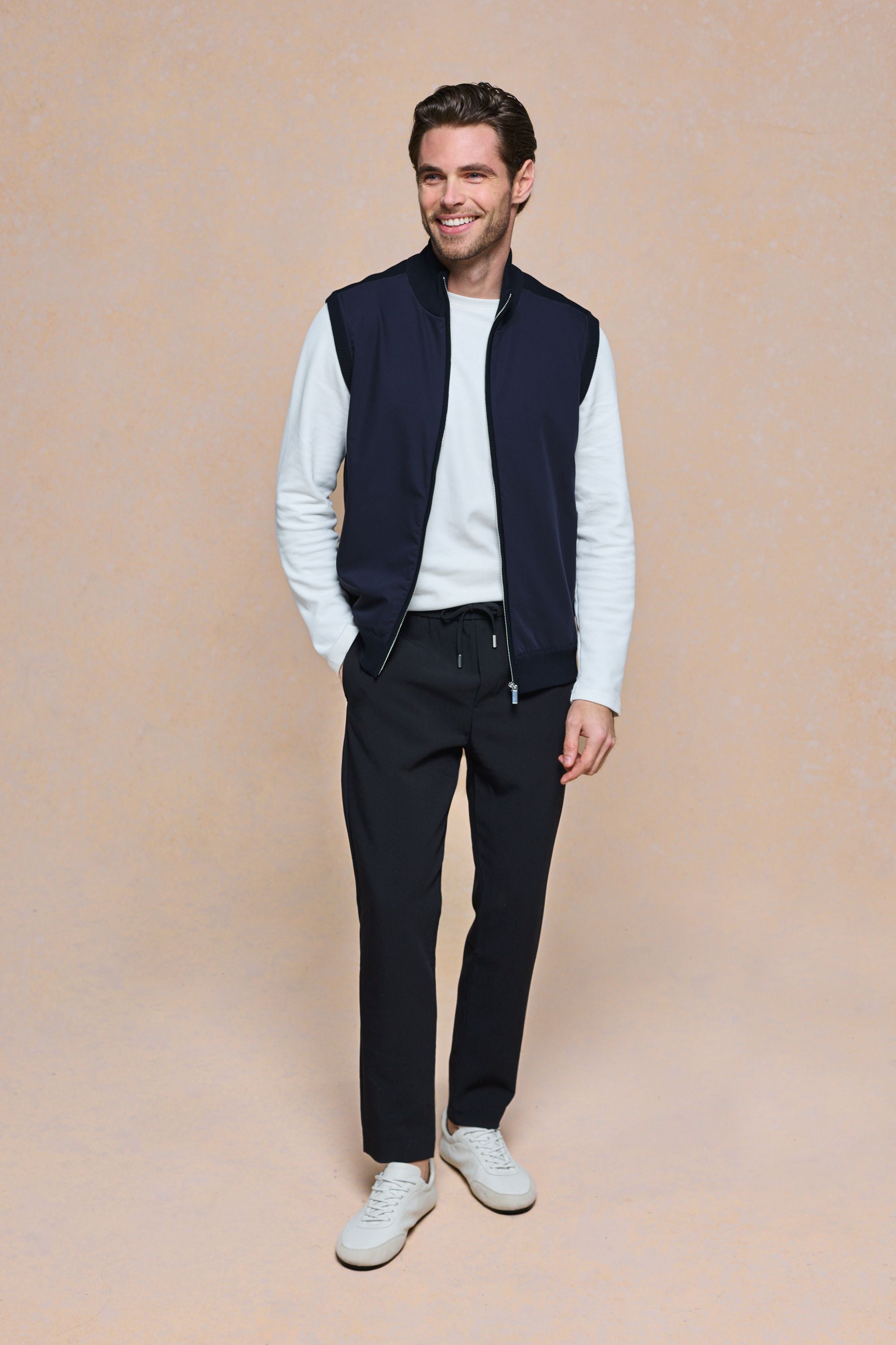 Davi Hybrid gebreid vest - Middernachtblauw