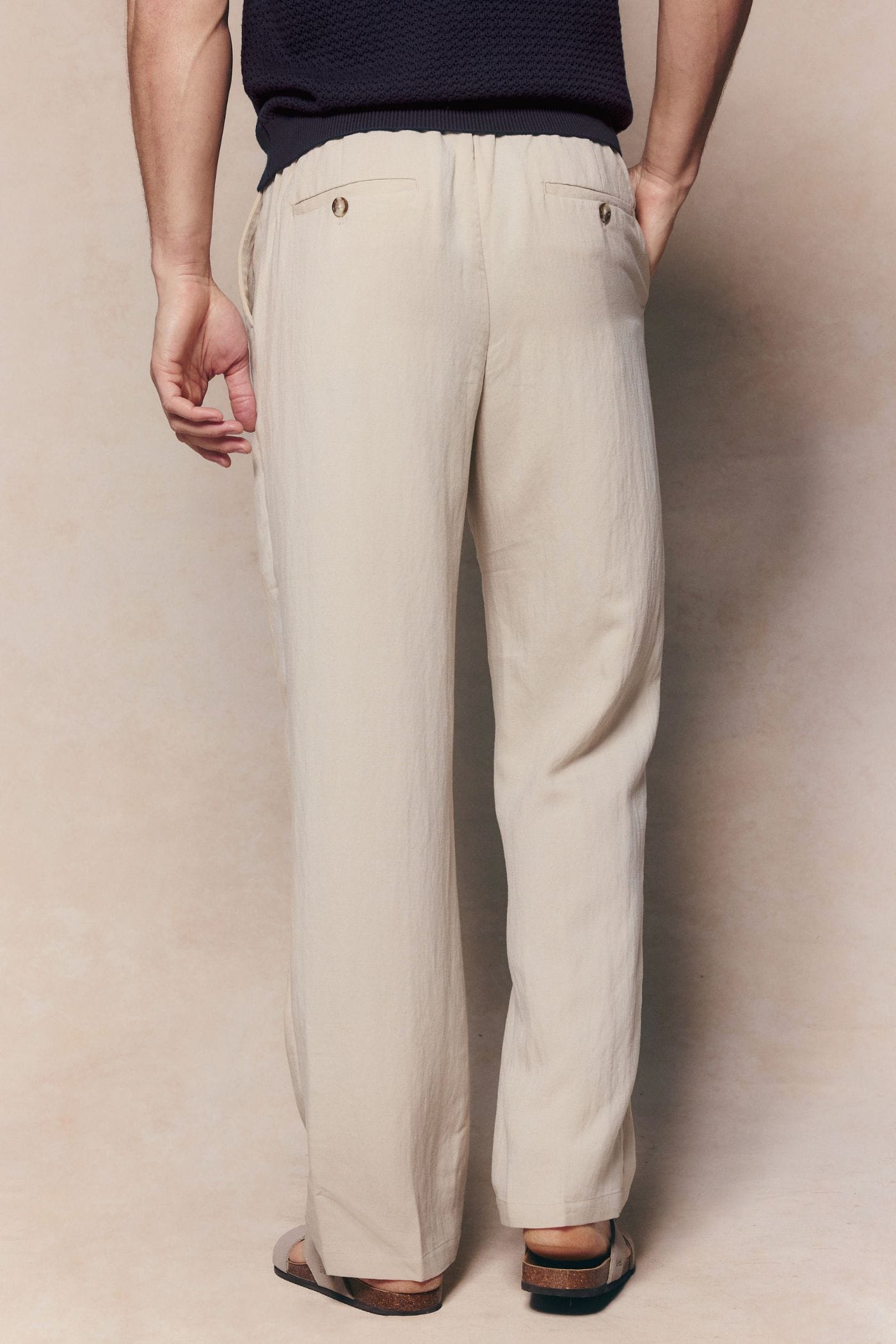 Helio Pleated Relaxed Trouser - Beige