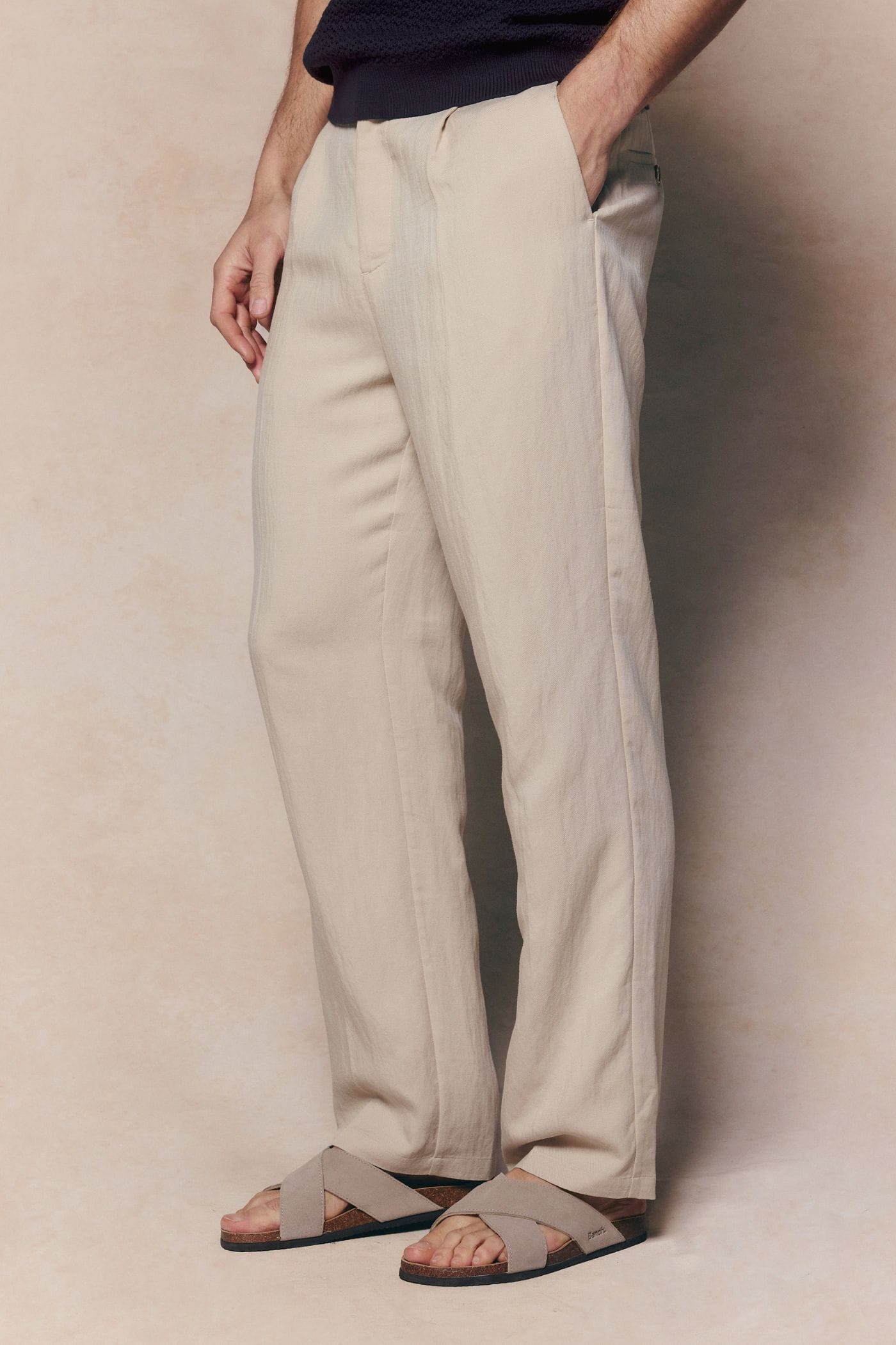 Helio Pleated Relaxed Trouser - Beige