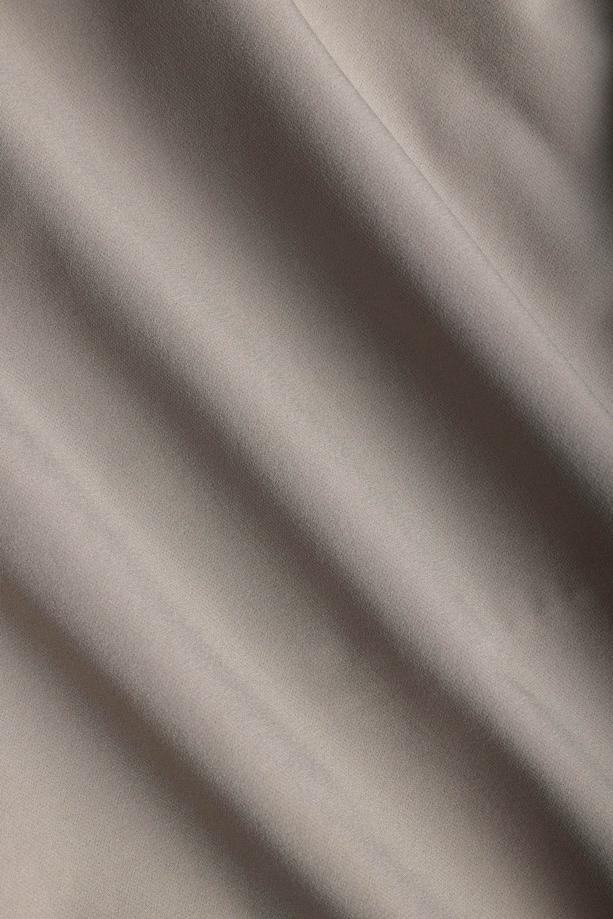 Luiz Hybrid Short - Beige