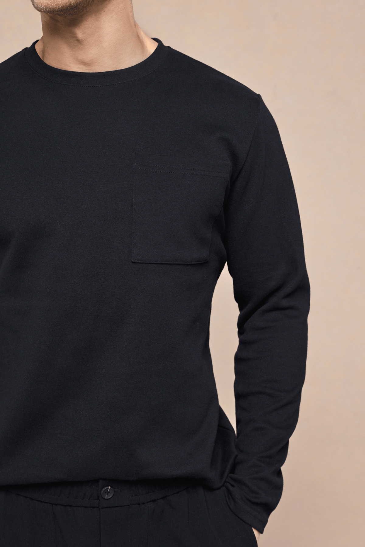 Tyler T-shirt met lange mouwen en borstzak - Zwart
