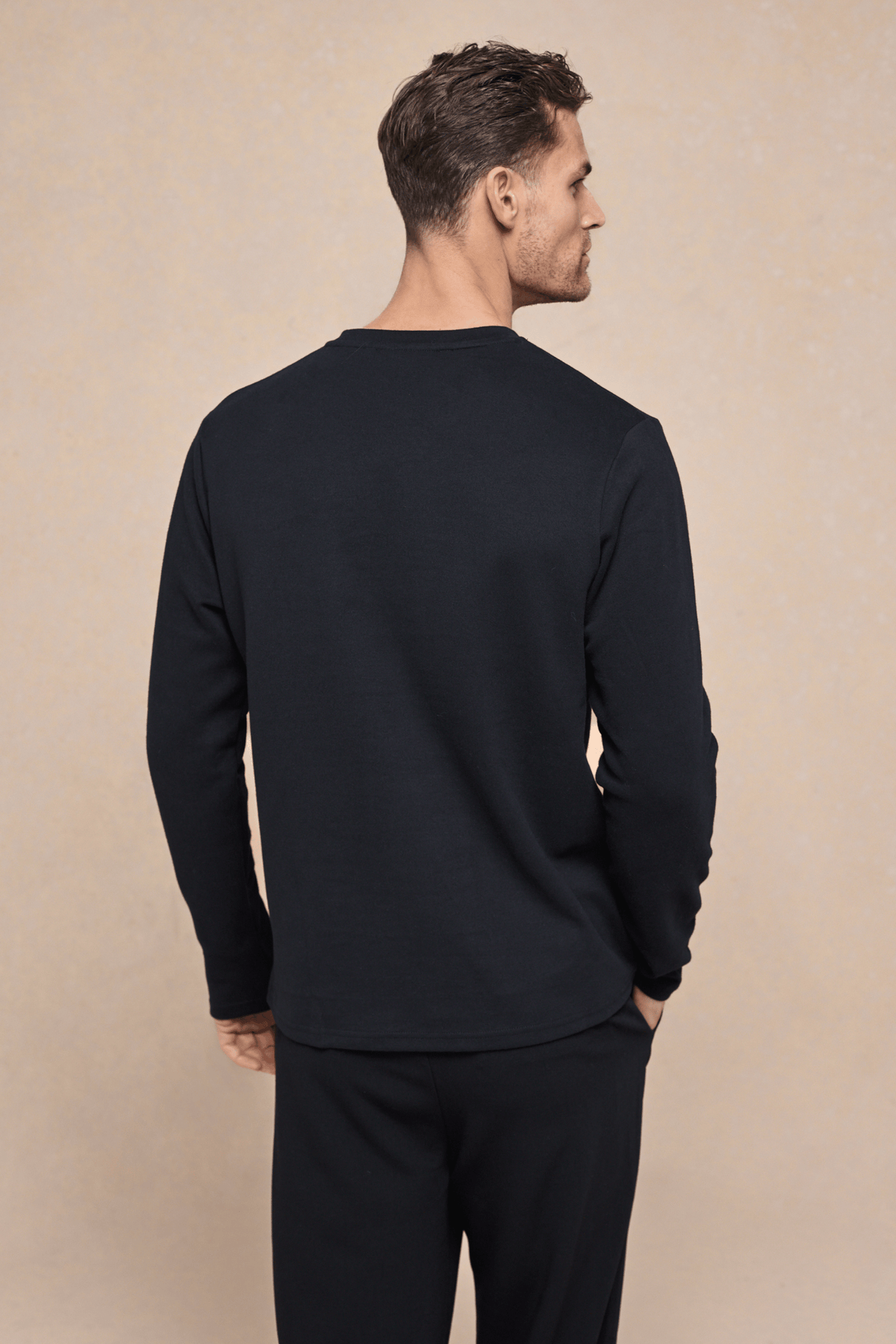 Tyler T-shirt met lange mouwen en borstzak - Zwart