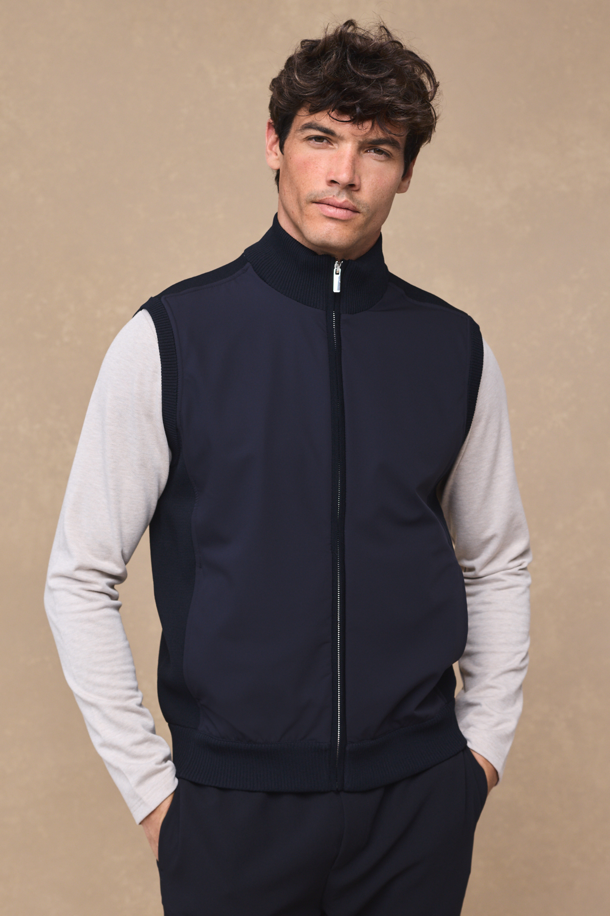 Davi Hybrid Knitted Gilet - Midnight Navy
