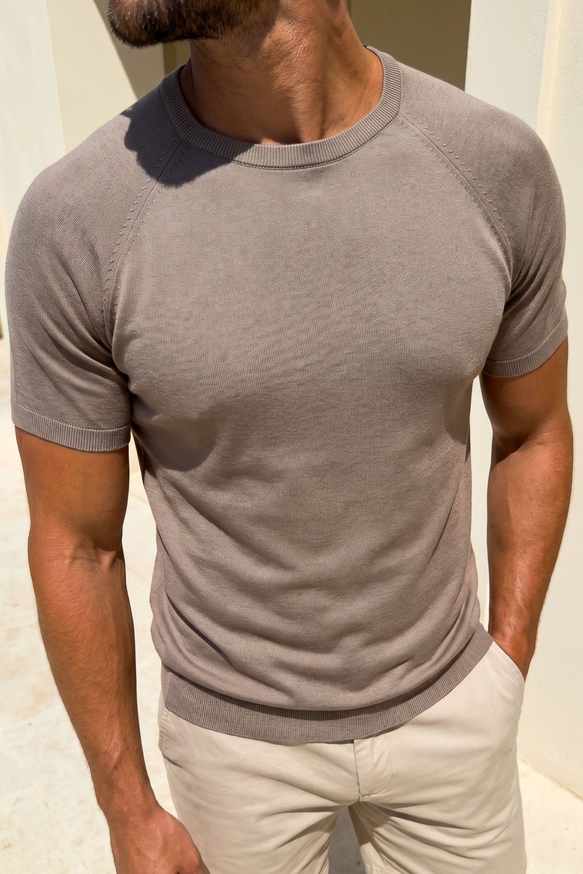 Riera gebreid T-shirt met ronde hals - Zandkleur