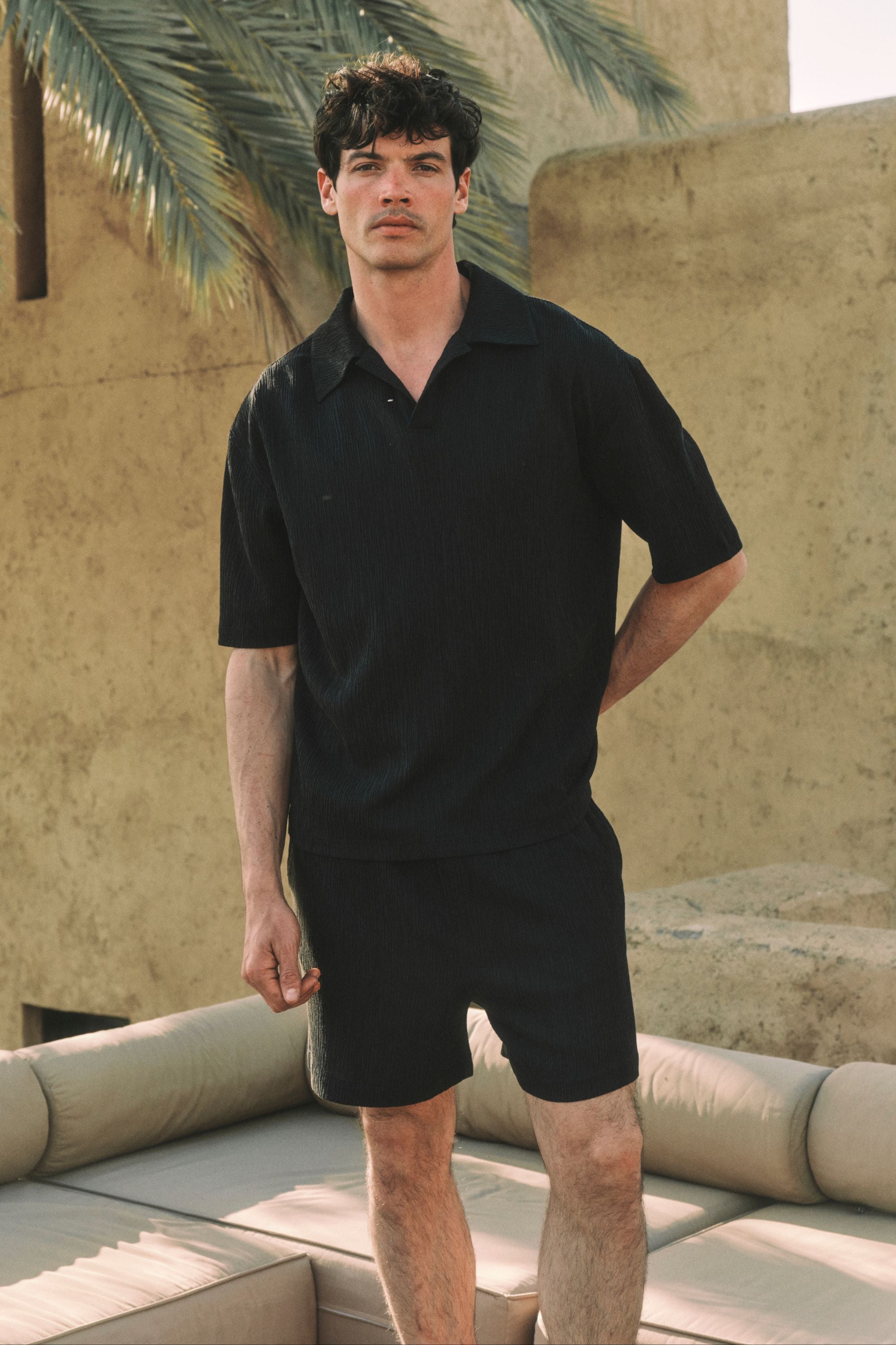 Silvano Crinkled Open Collar Polo - Black