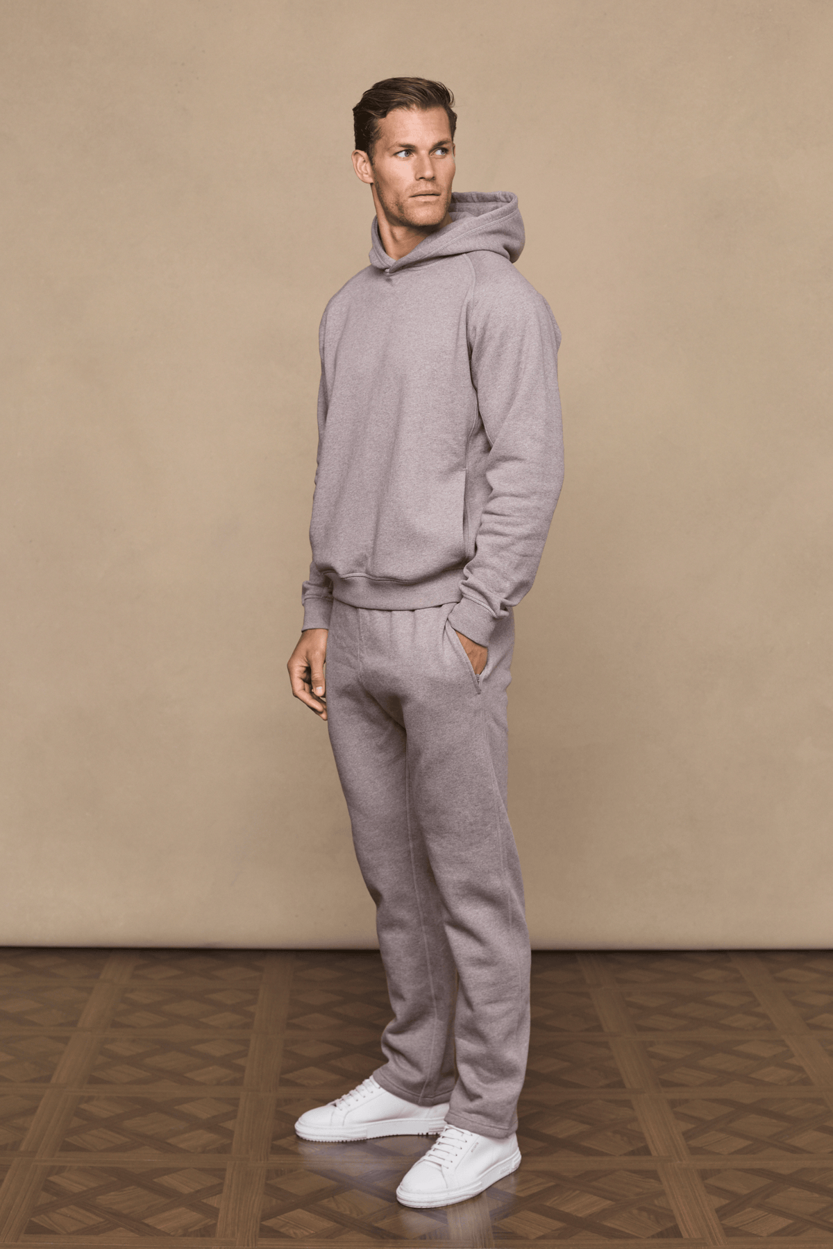 Men’s heavyweight cotton blend joggers in brown marl with straight leg fit by Raith
