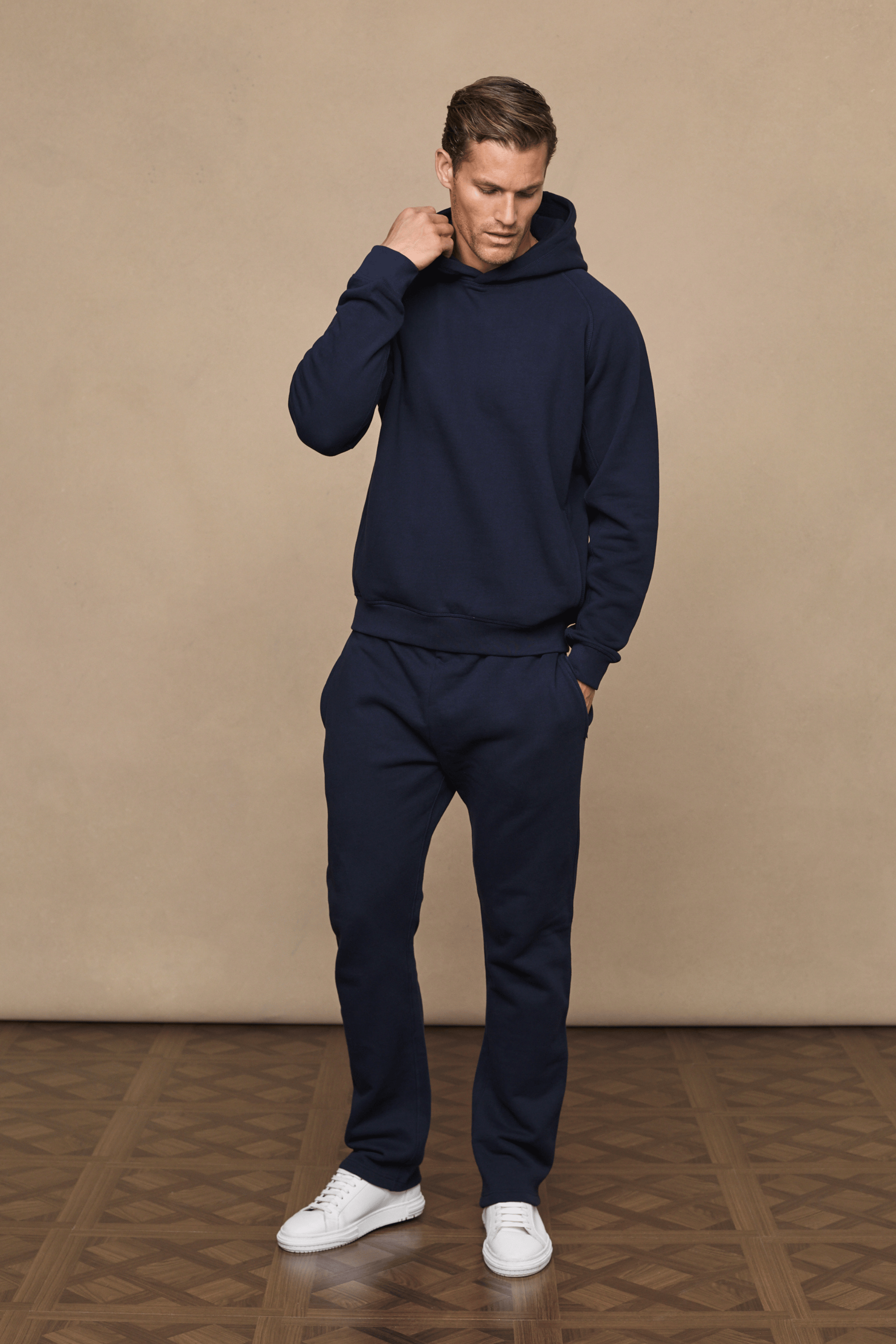 Men’s heavyweight cotton blend joggers in navy with straight leg fit by Raith