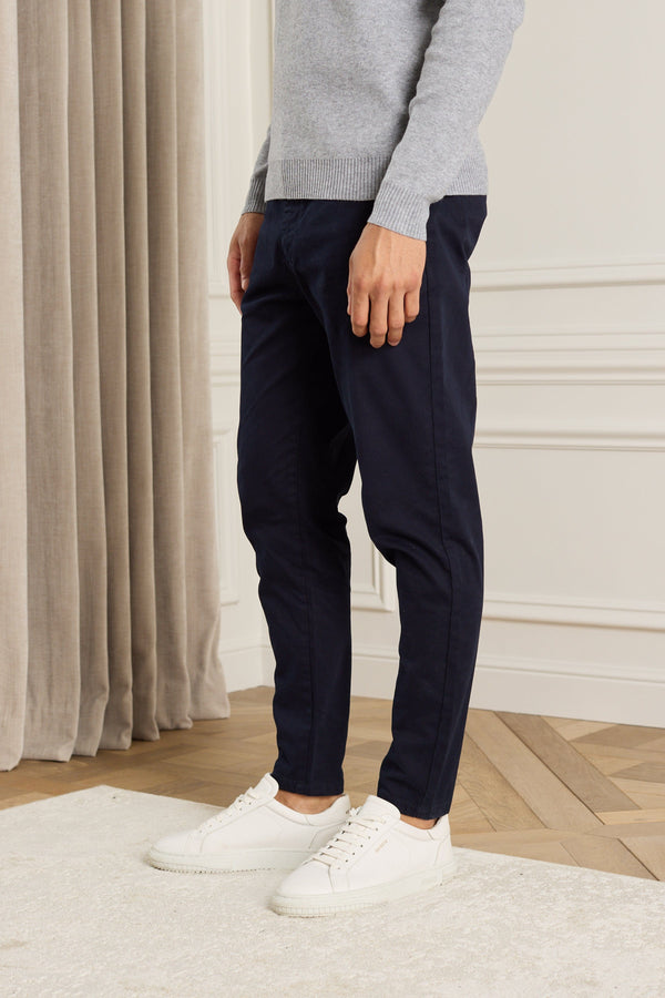 Lucas Chino met taps toelopende pijpen van stretchkeperstof - Marineblauw 